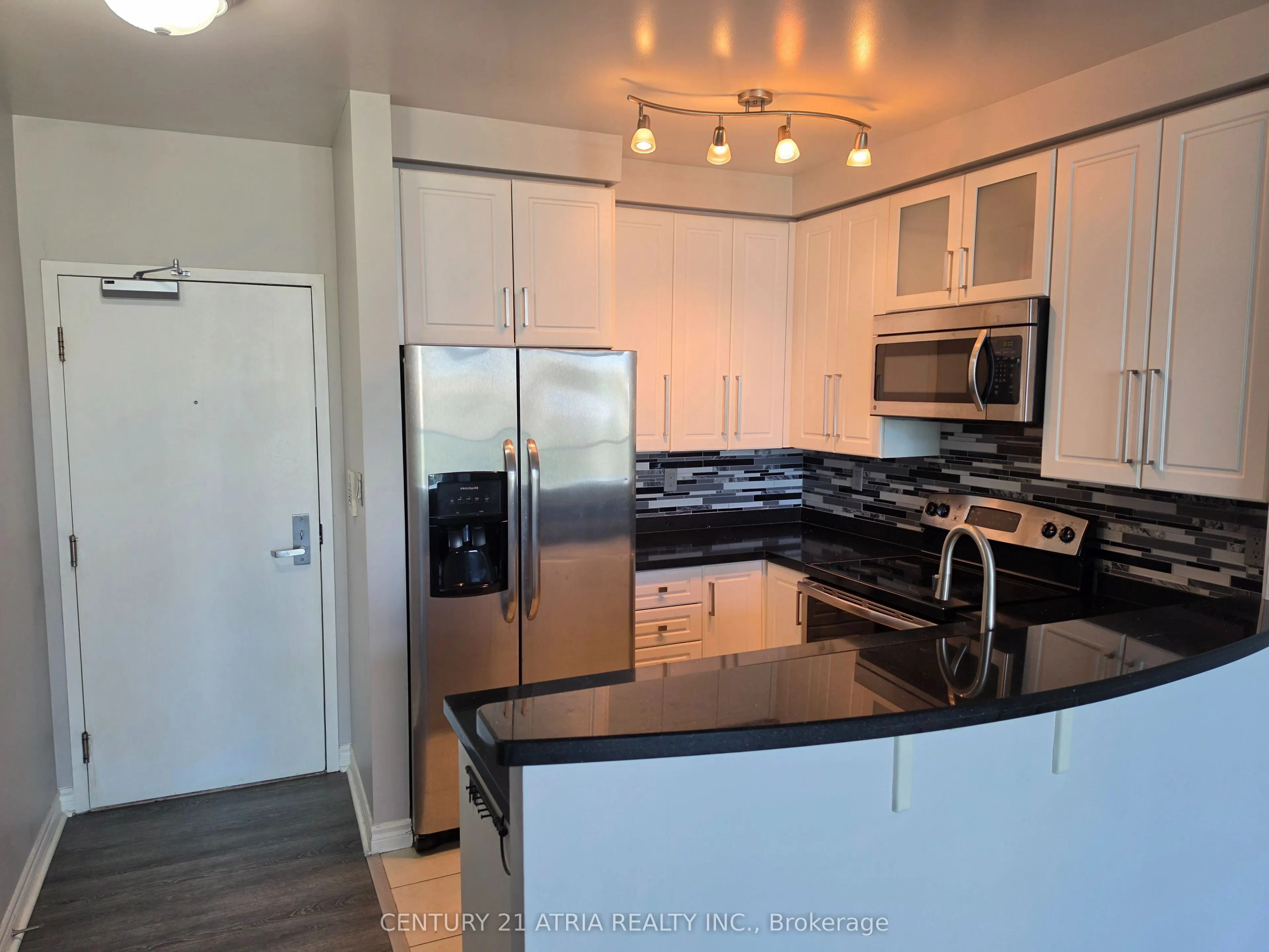 Property For Lease | C13675922