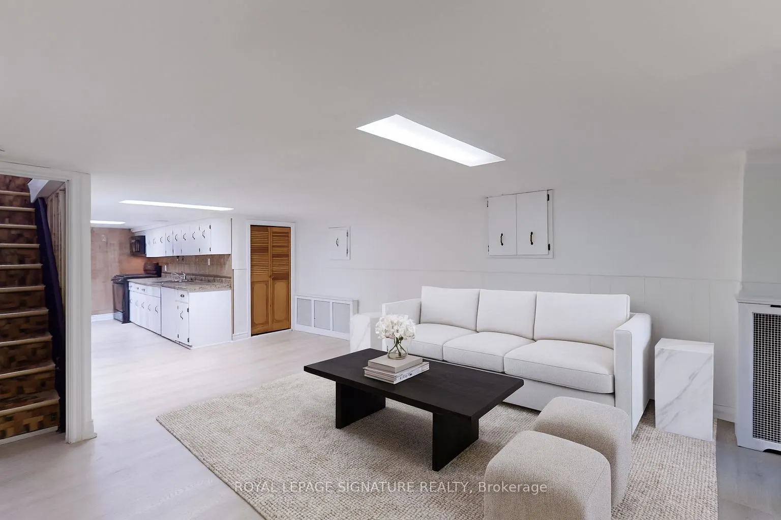 Semi-Detached Home For Lease | C13677328