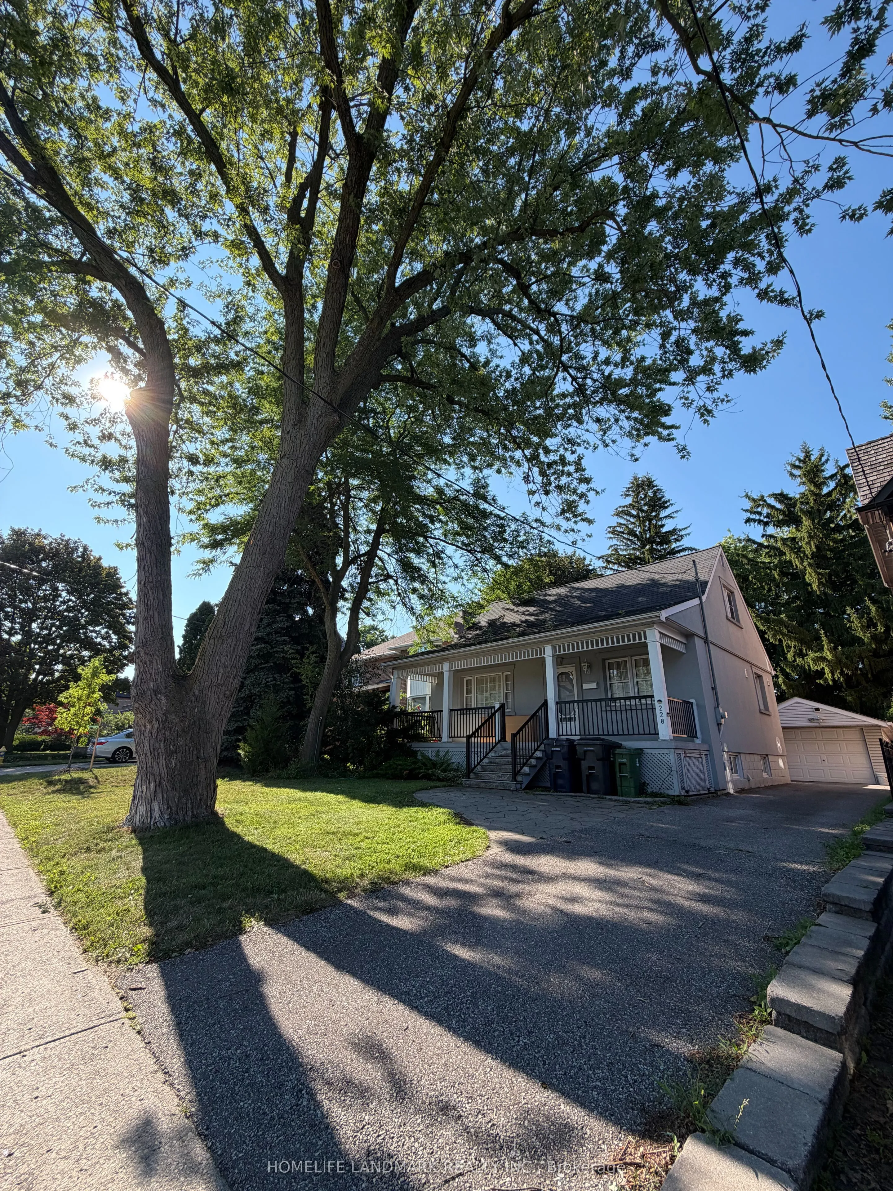 Detached Home For Sale | C13678216