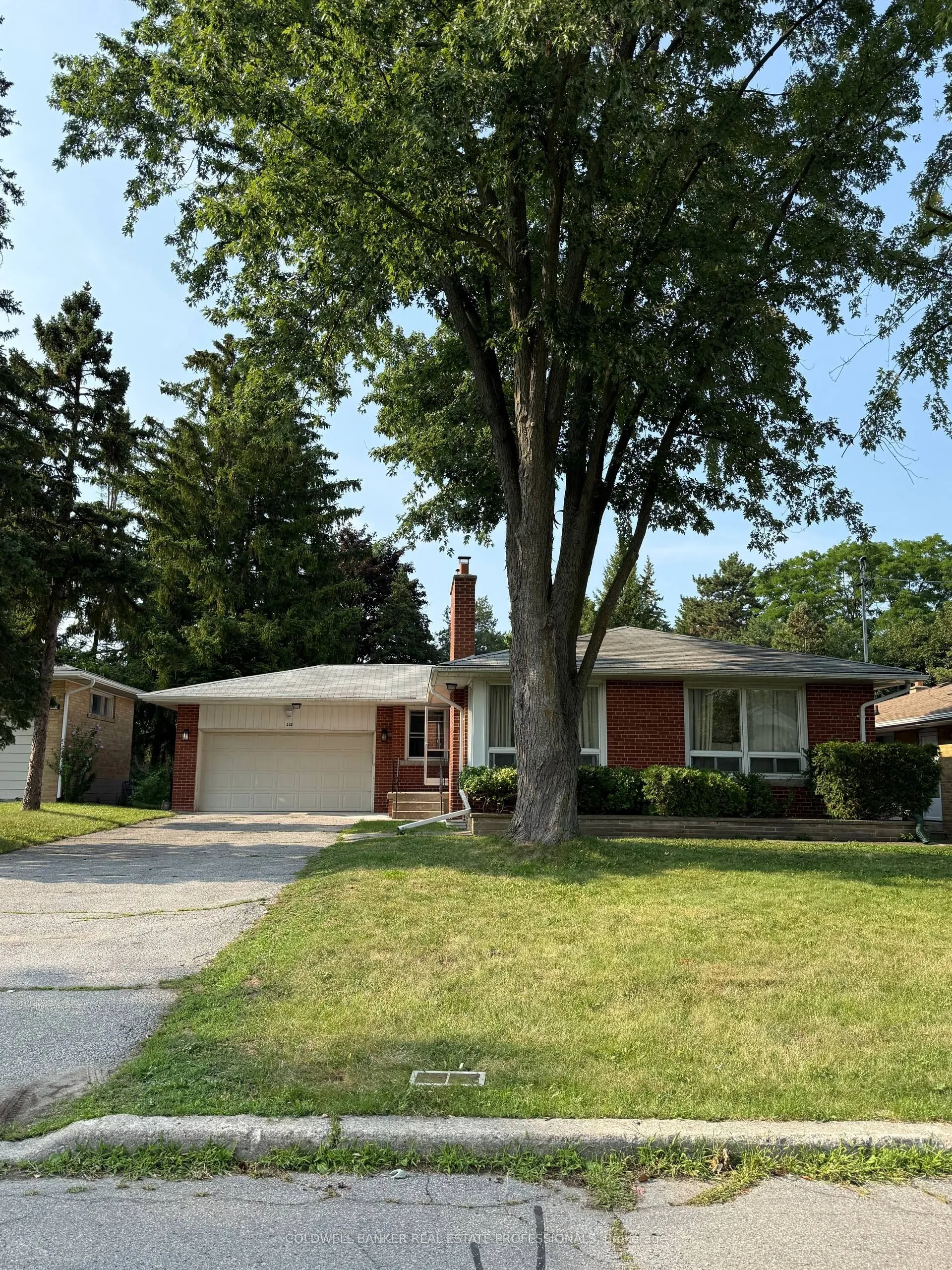 Detached Home For Lease | C13680078