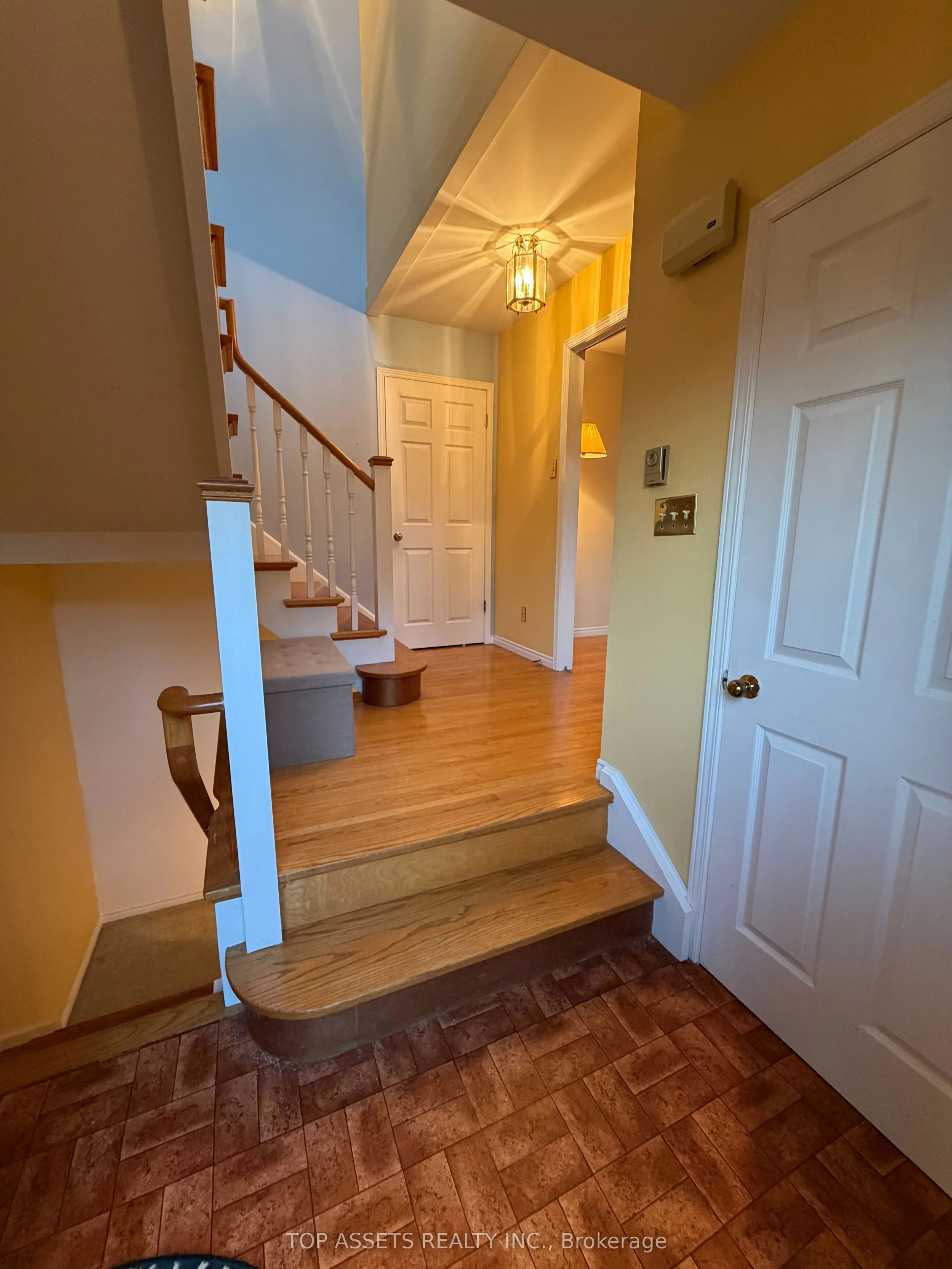 Detached Home For Lease | C13681232