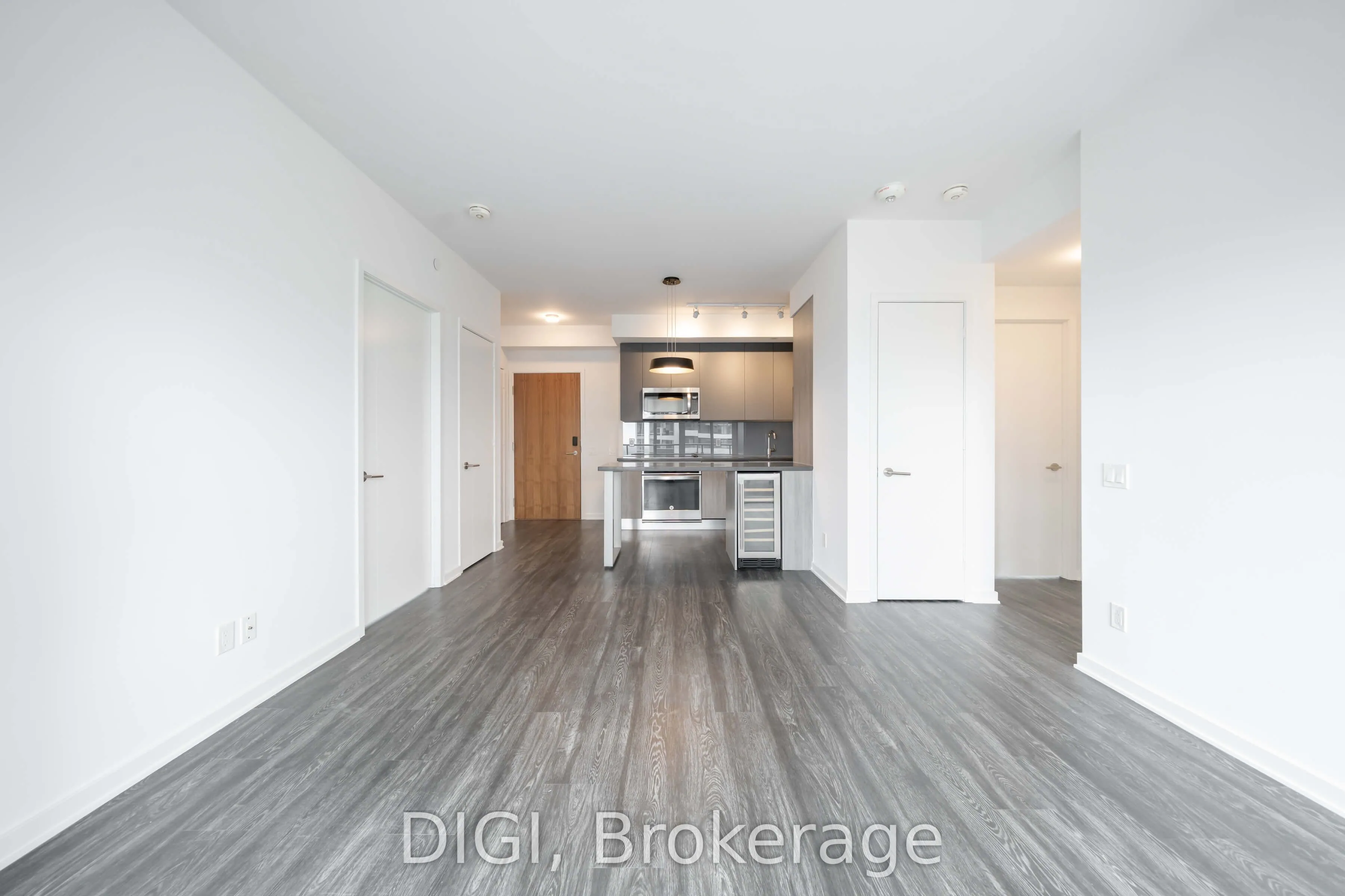 Property For Lease | C13684062