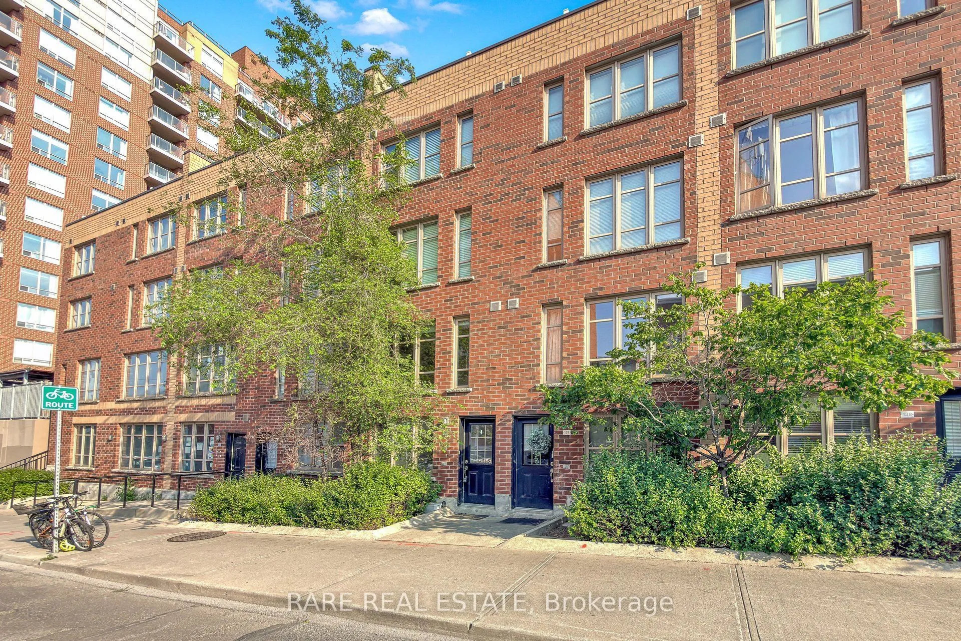 Property For Lease | C13684142