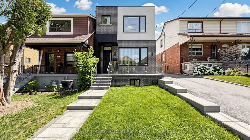 443 Northcliffe Boulevard, Toronto C03, ON M6E 3L3