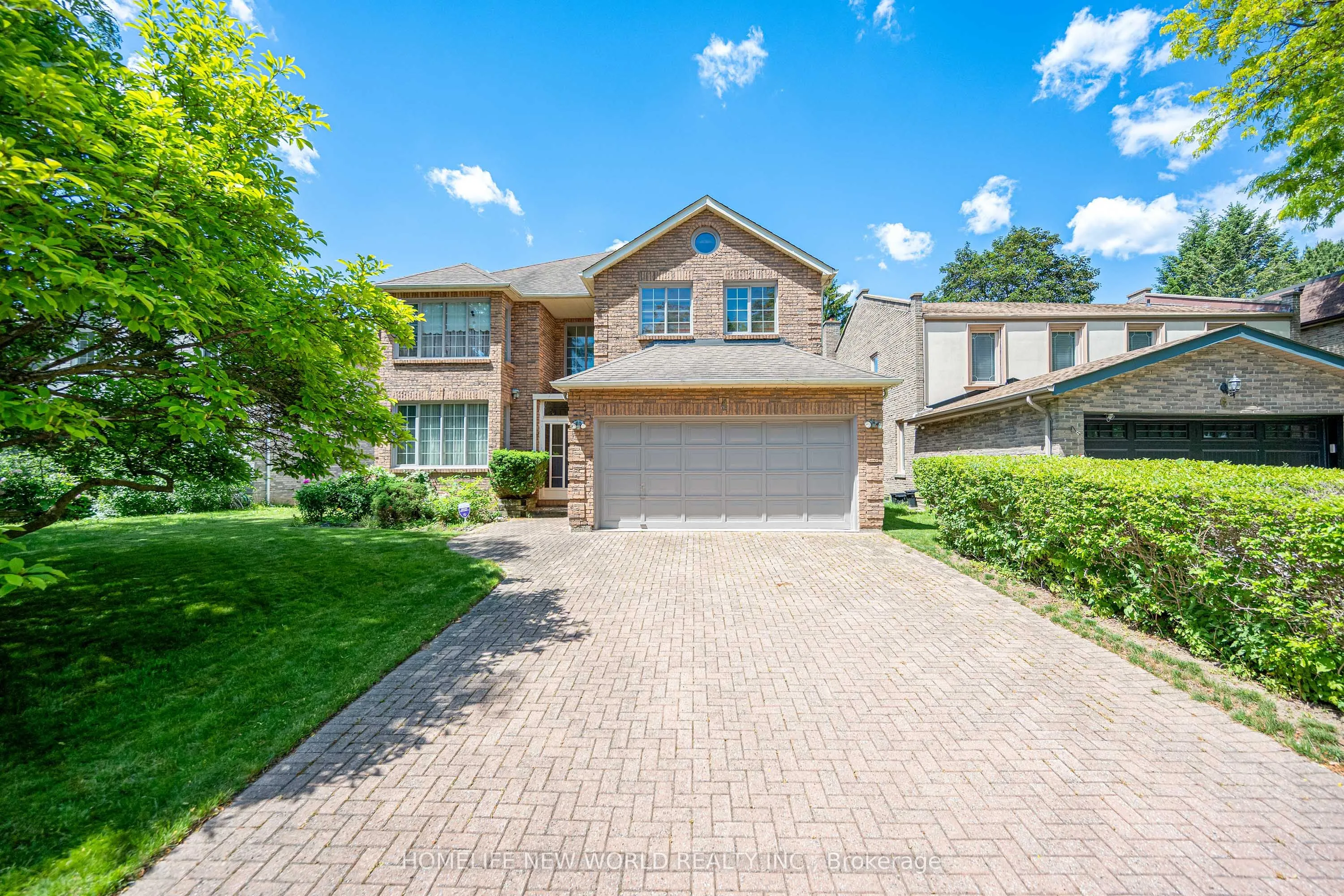 Detached Home For Sale | C13685224