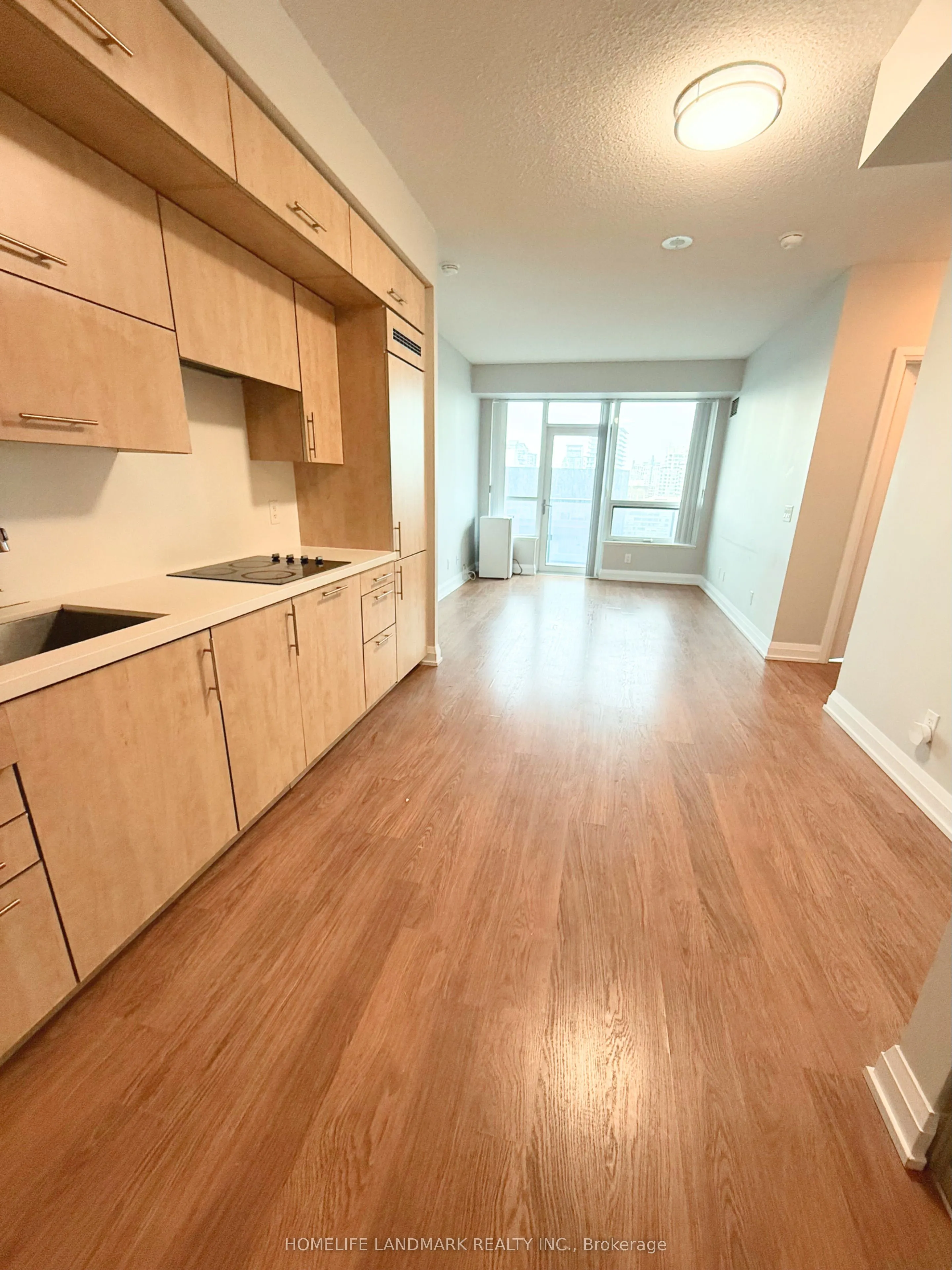 Property For Lease | C13685558