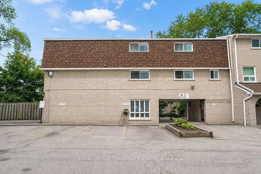 Property For Lease | C13688276