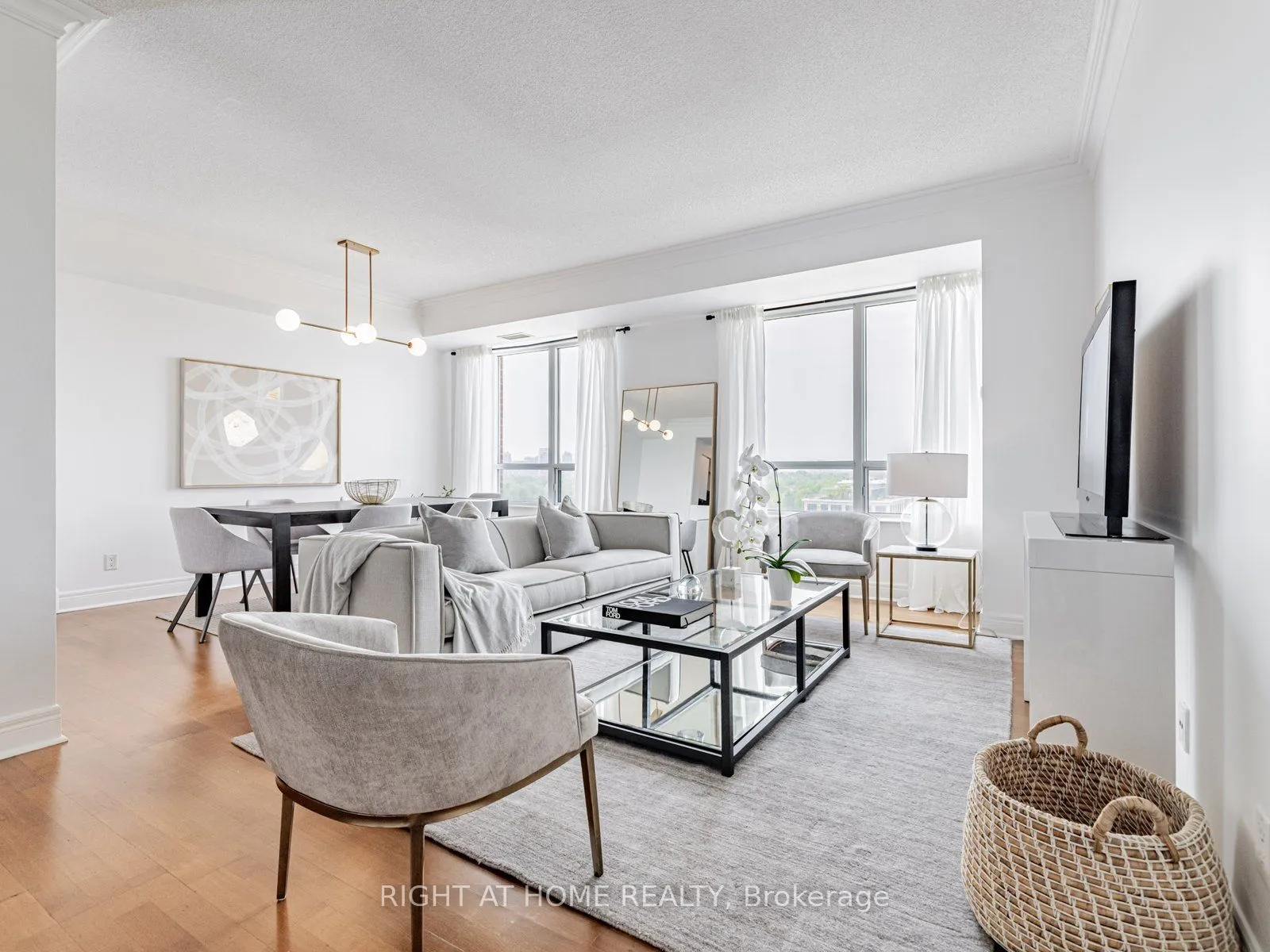 Property For Sale | C13690566