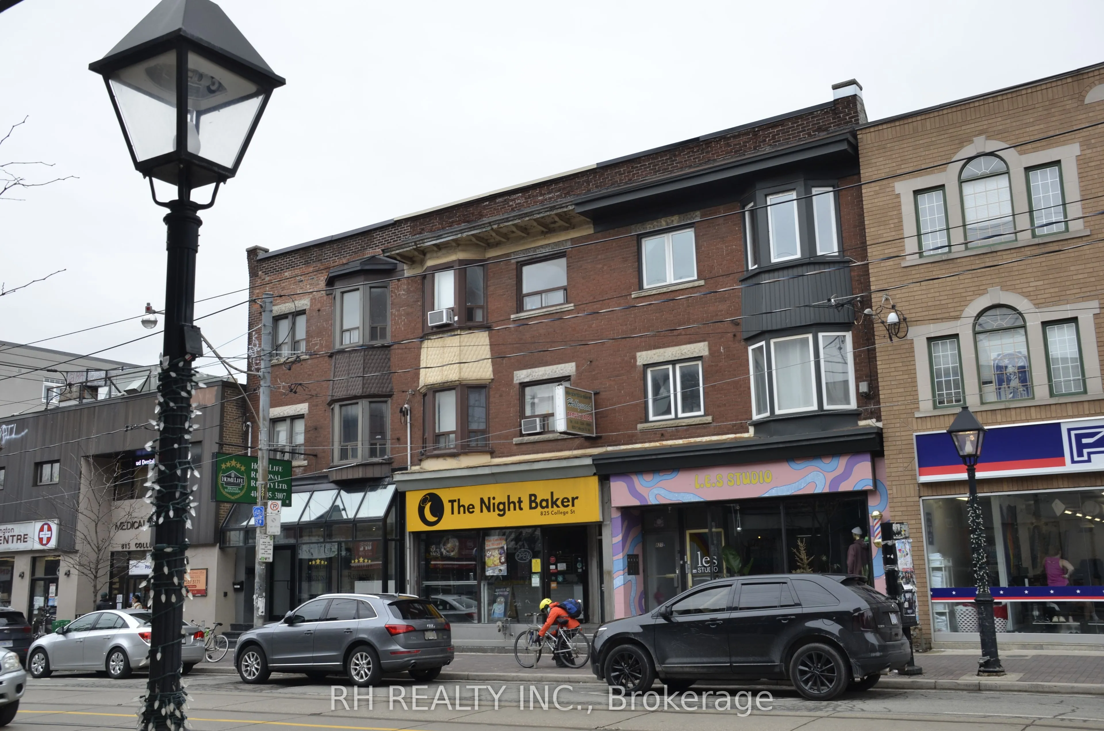 Multiplex For Lease | C13691008
