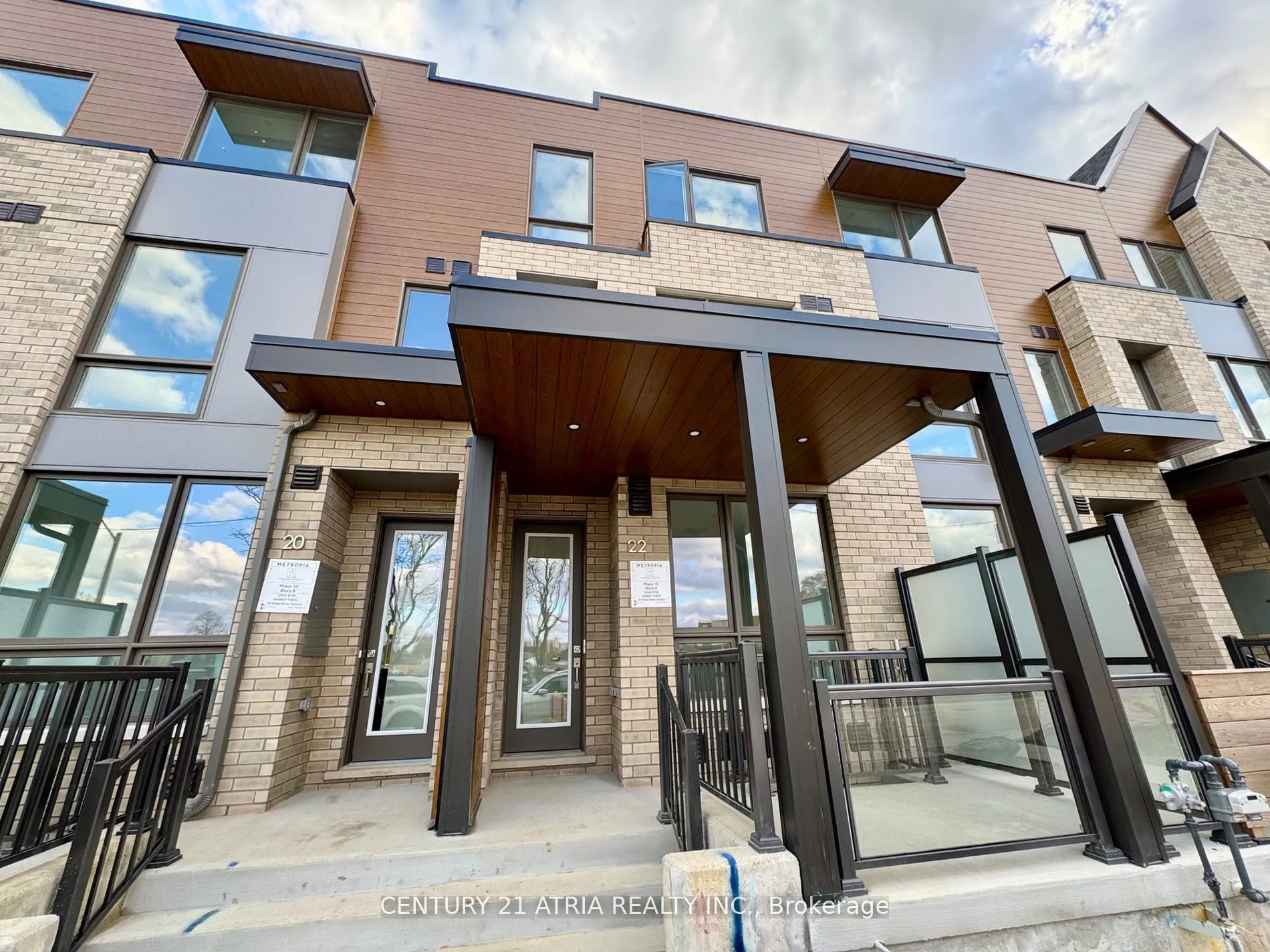 Property For Lease | C13692284