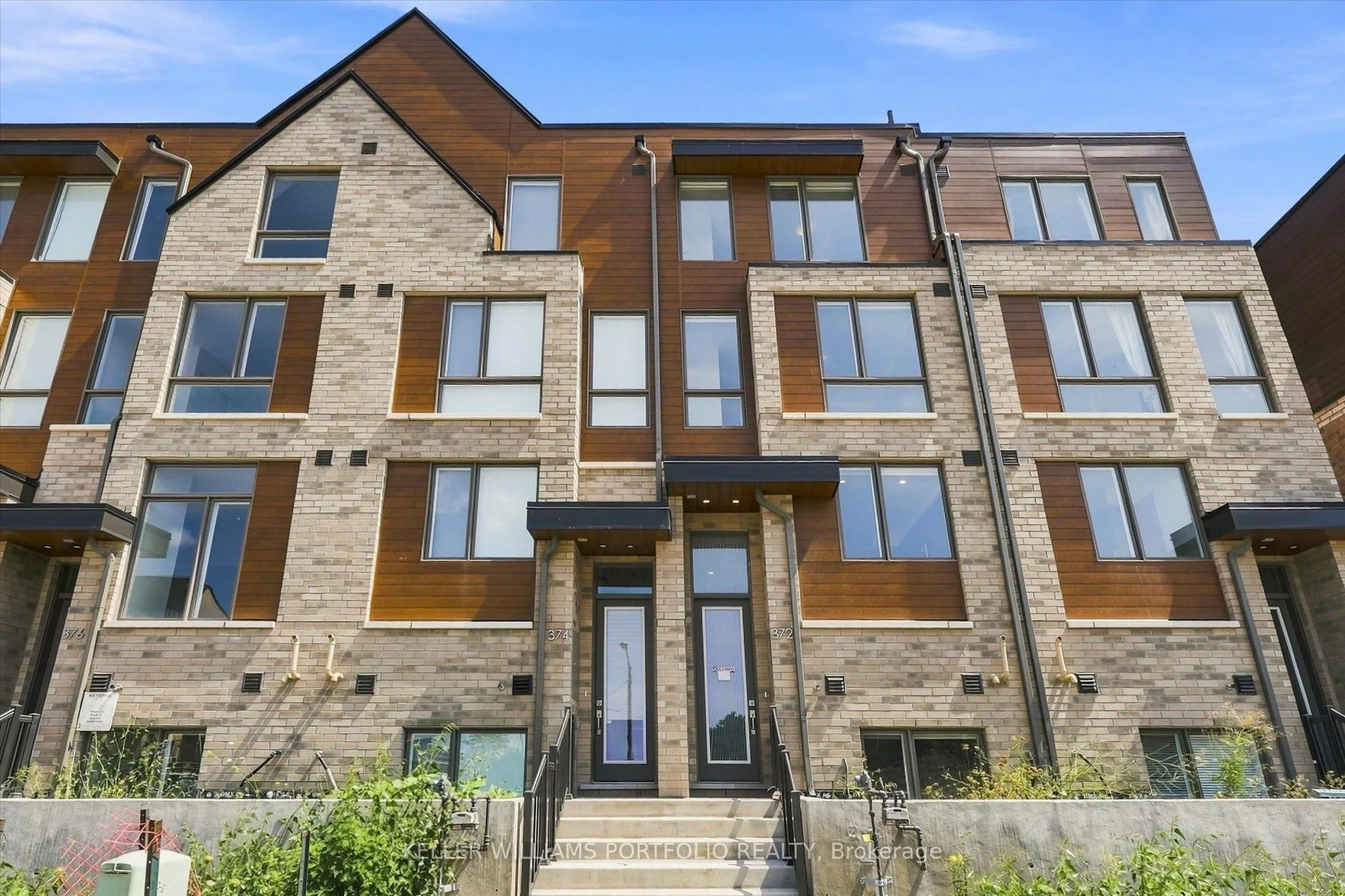 Property For Lease | C13694564