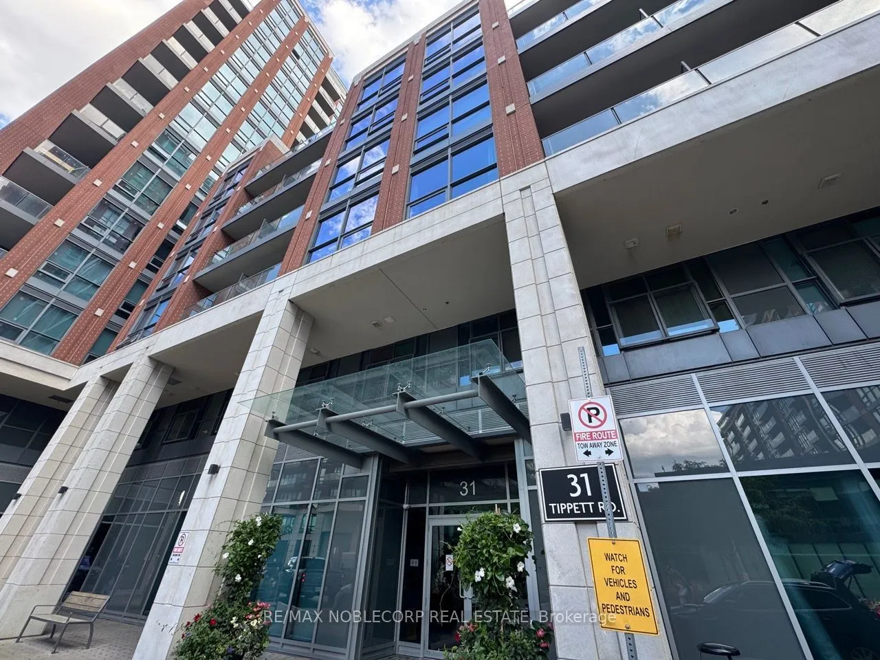 Property For Lease | C13698008