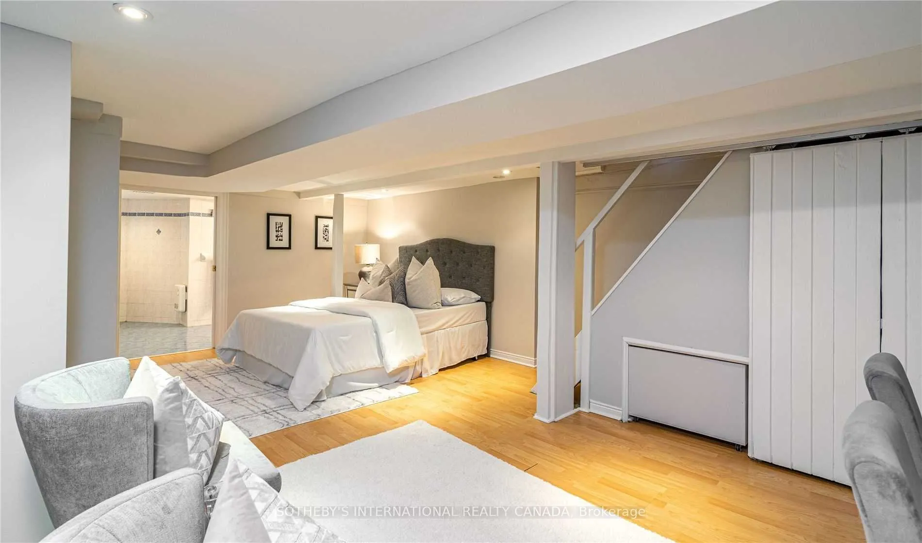 Semi-Detached Home For Lease | C13698456
