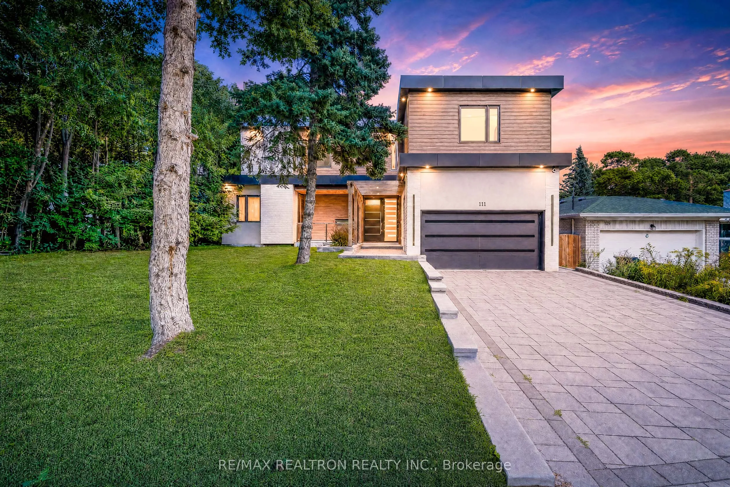 Detached Home For Sale | C13698782