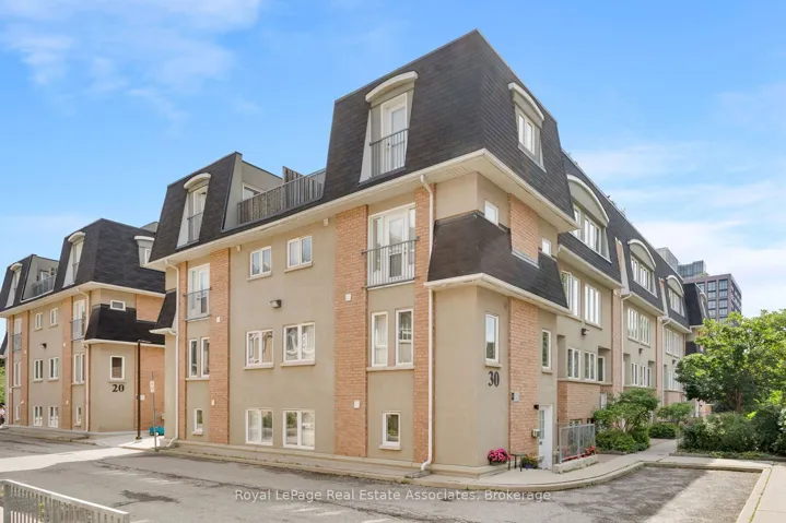 30 Merchant Lane, Toronto C01, ON M6P 4J6