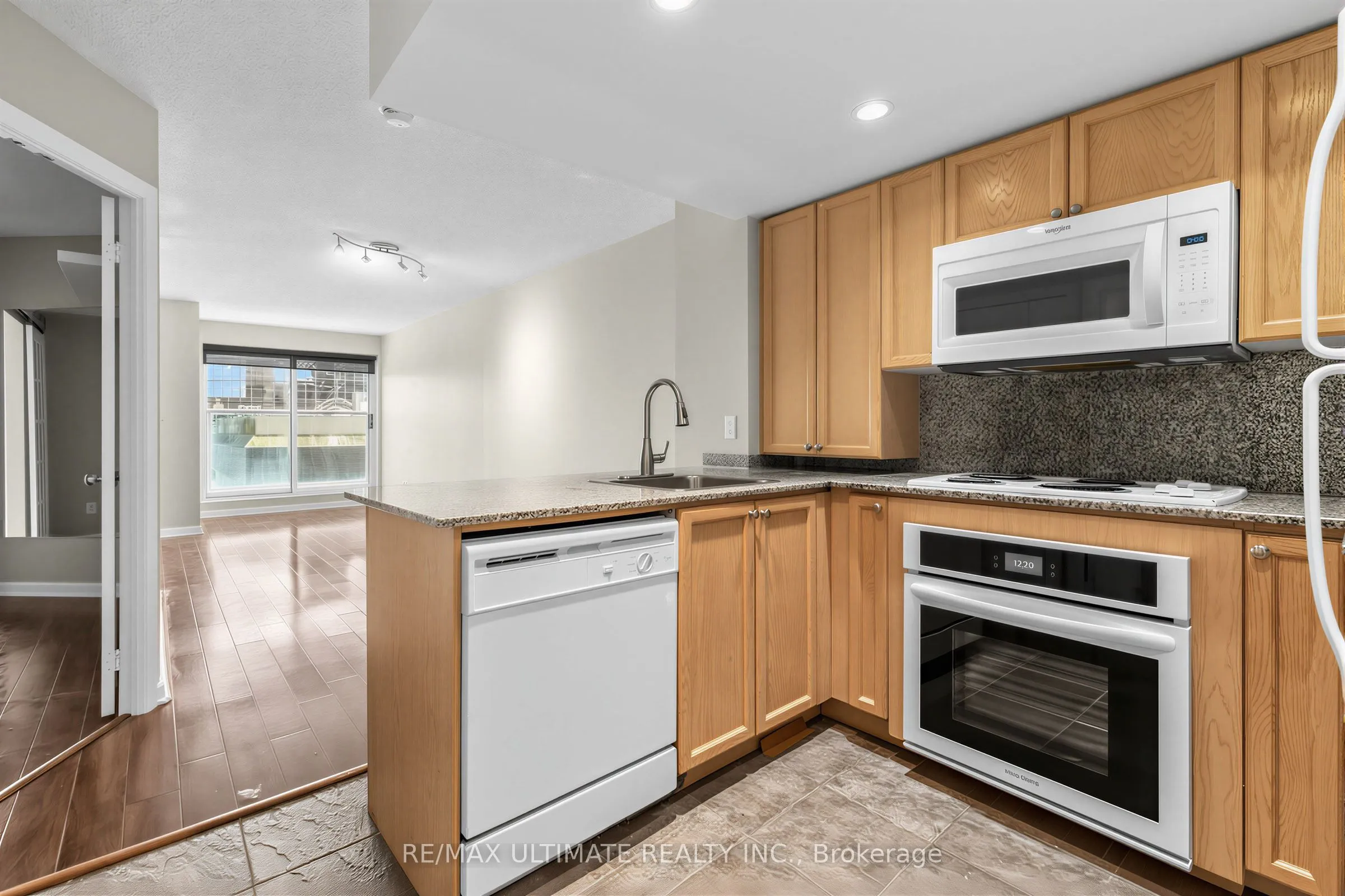 Property For Lease | C13699358