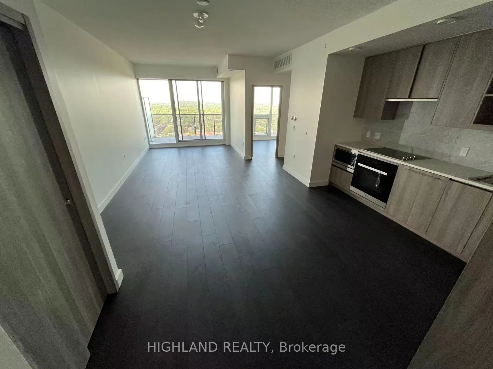 Property For Lease | C13700534