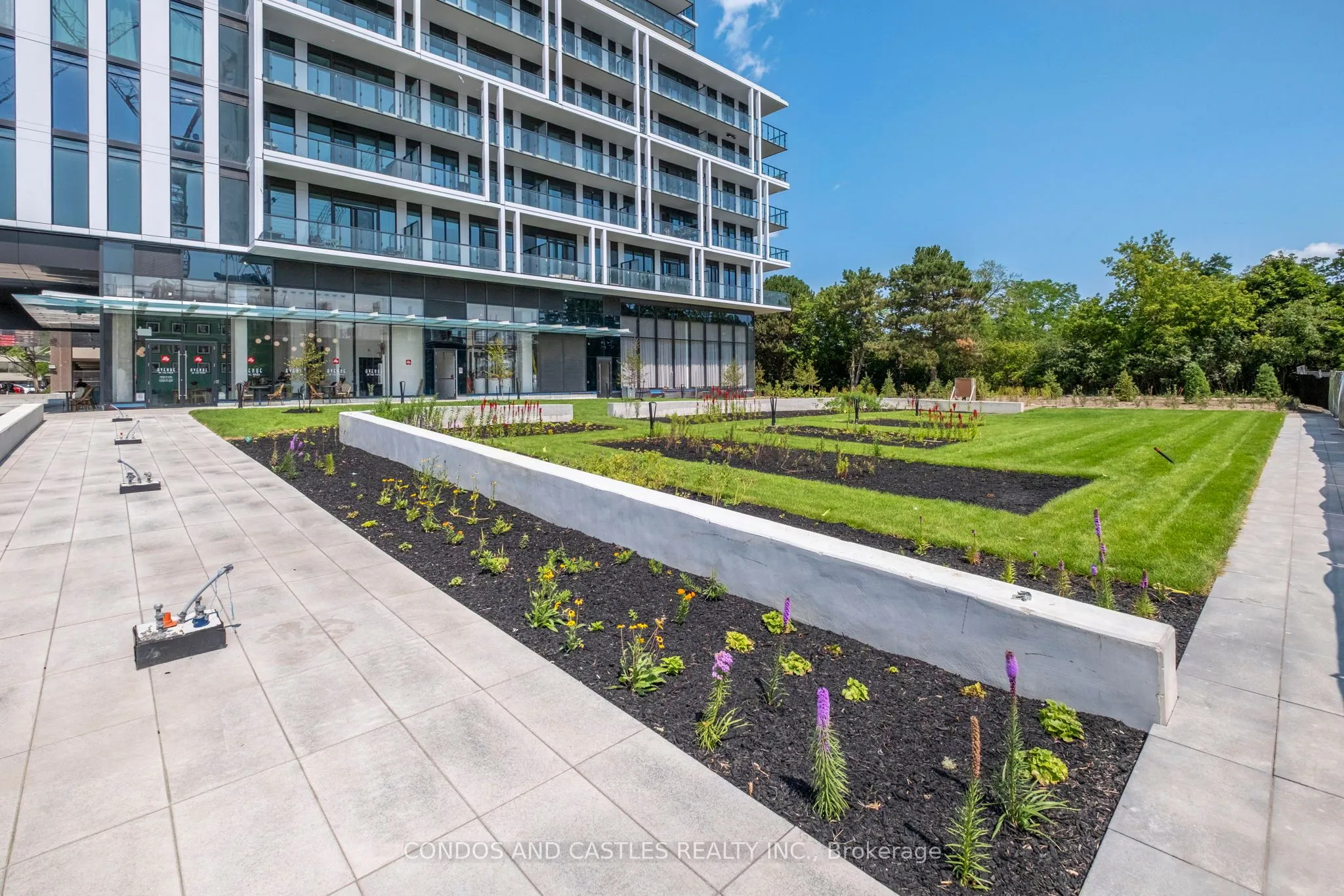 Property For Sale | C13701380