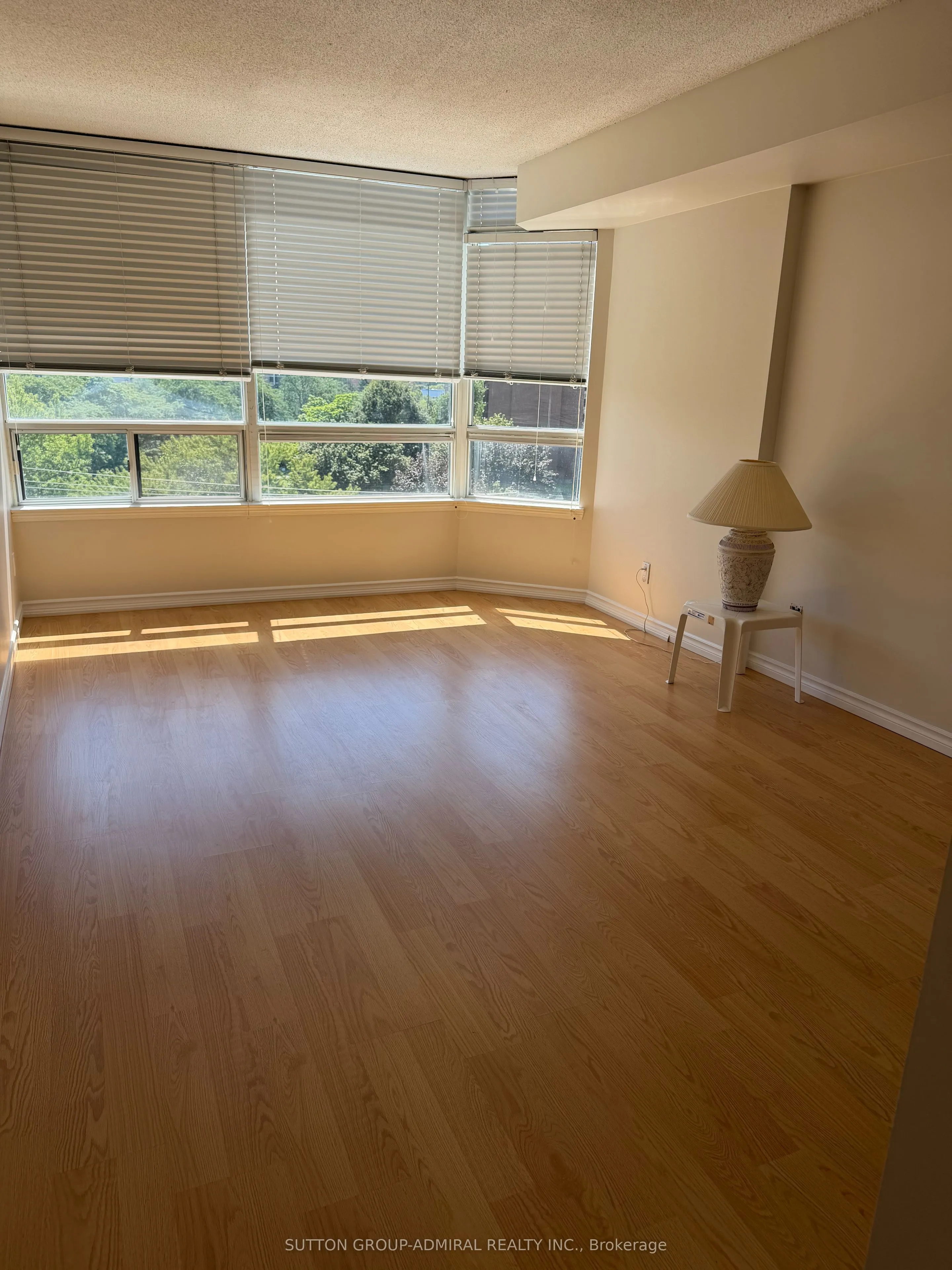 Property For Lease | C13701652