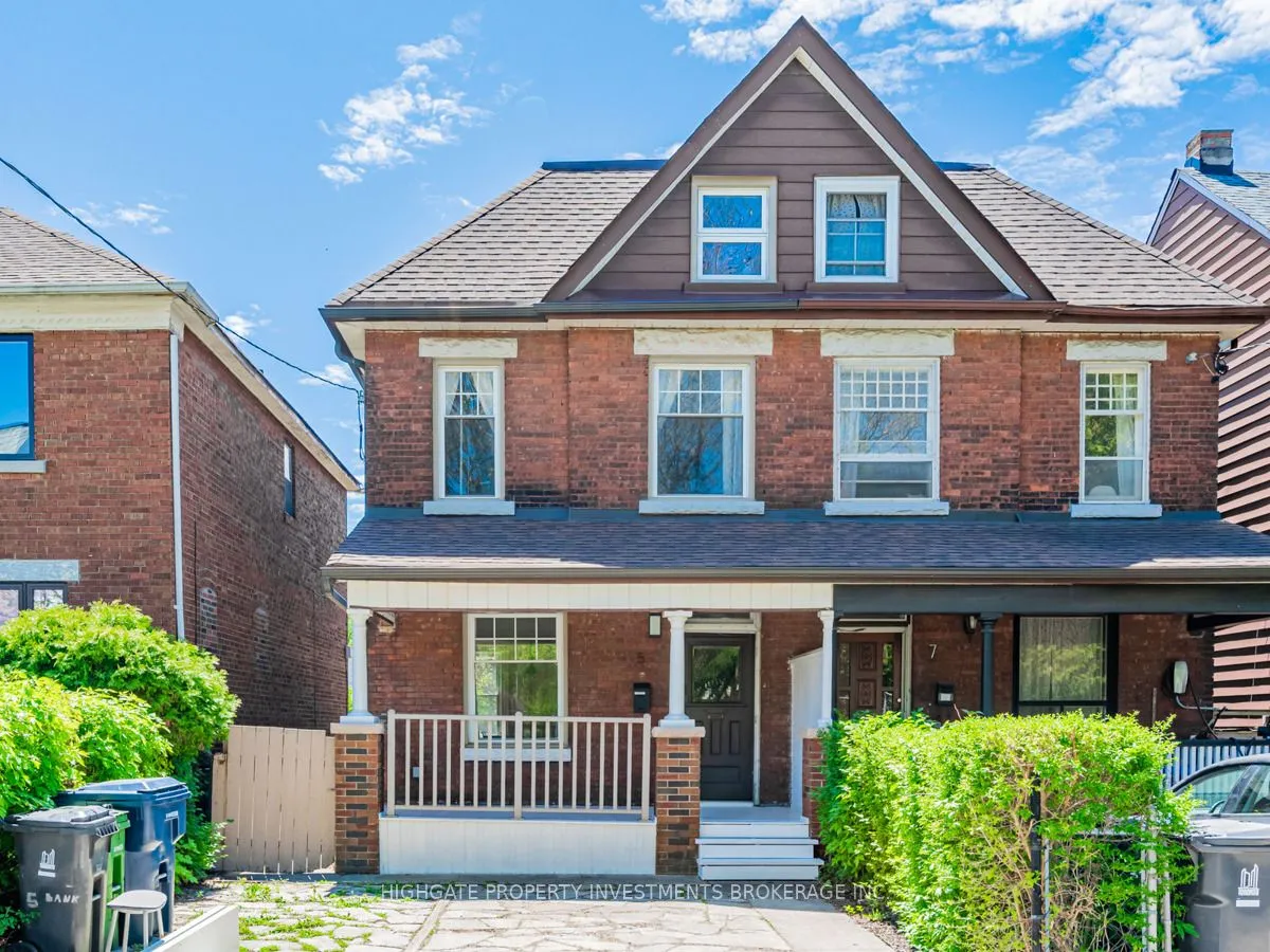 Semi-Detached Home For Lease | C13701682