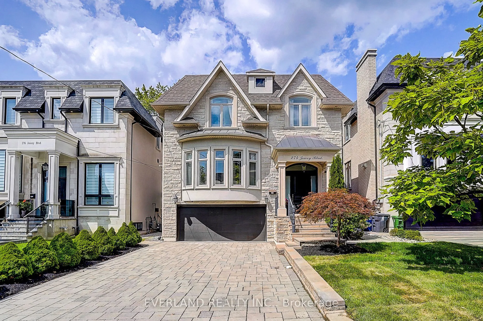 Detached Home For Sale | C13702940