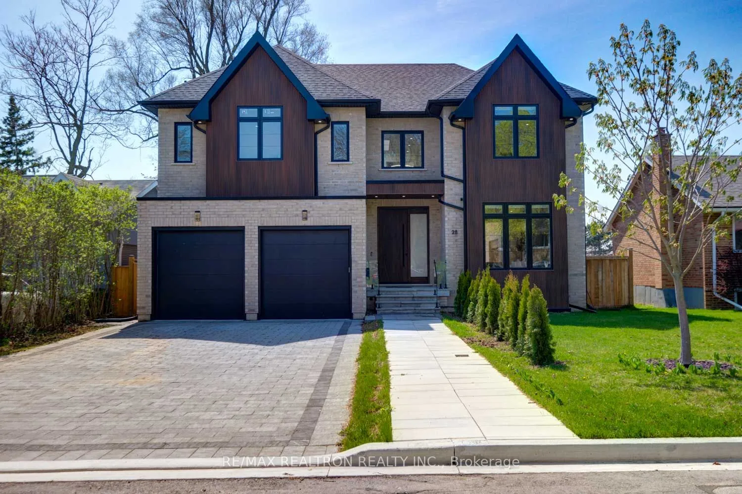 Detached Home For Sale | C13703314