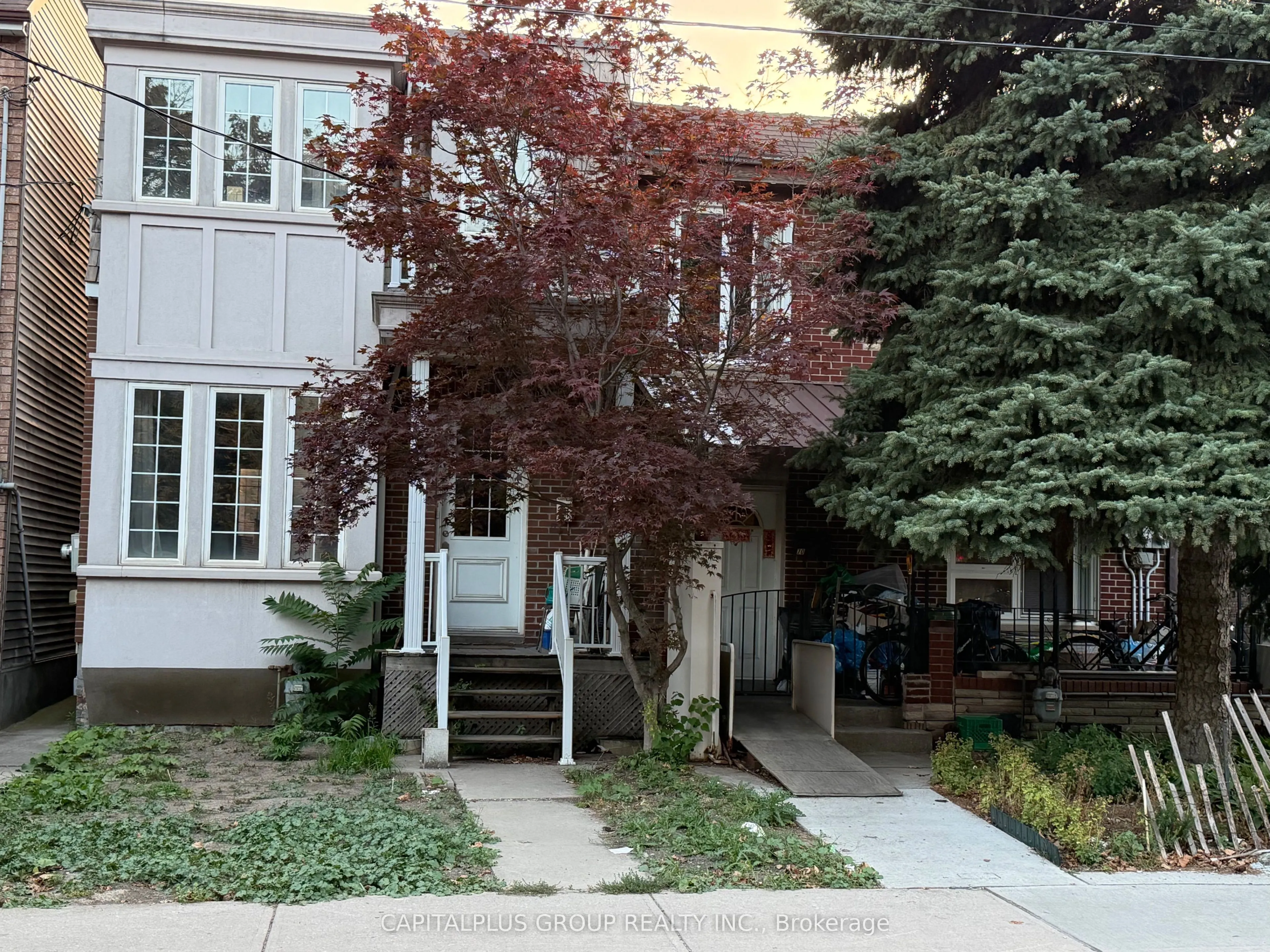 Detached Home For Sale | C13704126