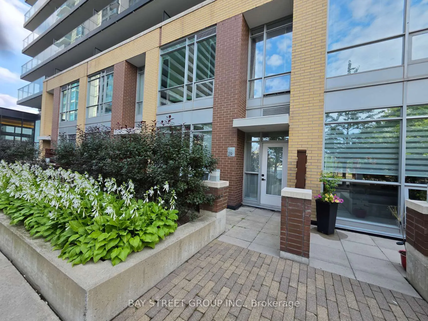 Property For Lease | C13704856