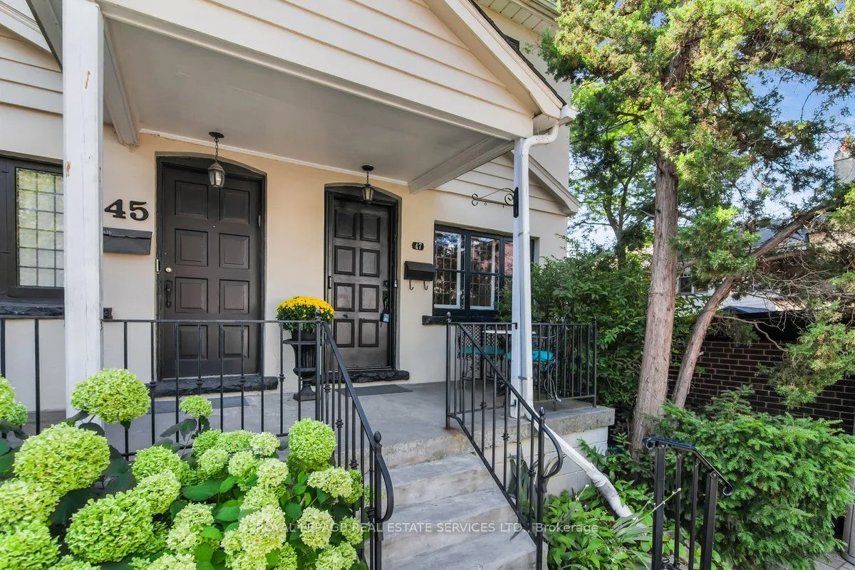 Semi-Detached Home For Sale | C13706166