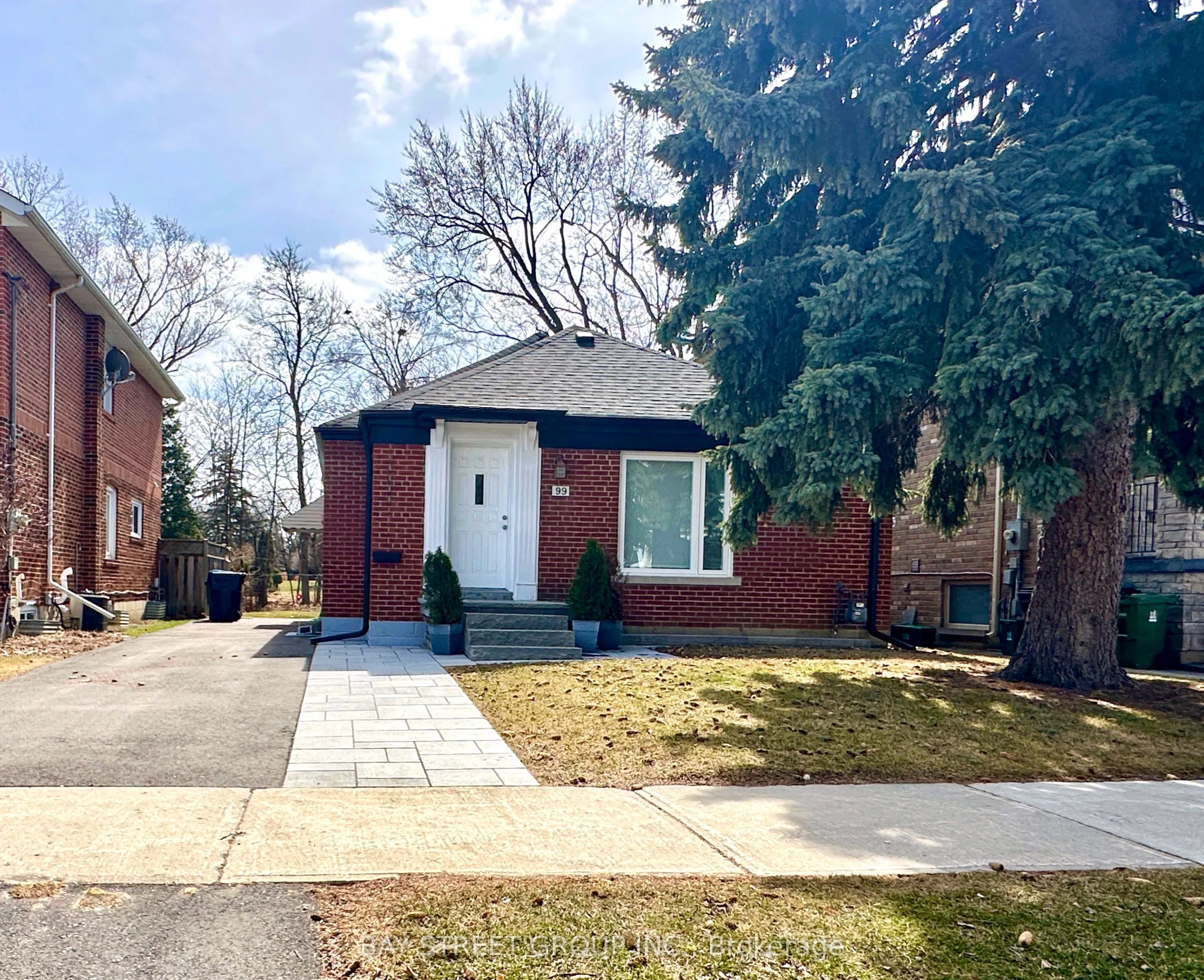 Detached Home For Sale | C13708346