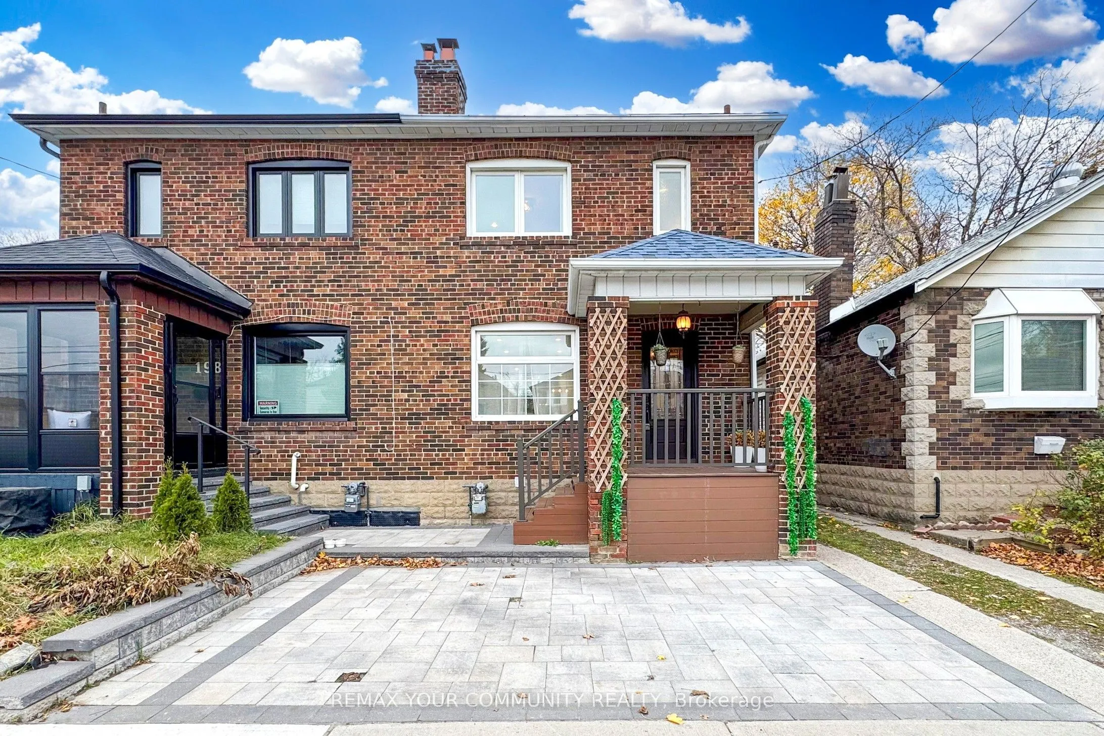 Semi-Detached Home For Lease | C13709836