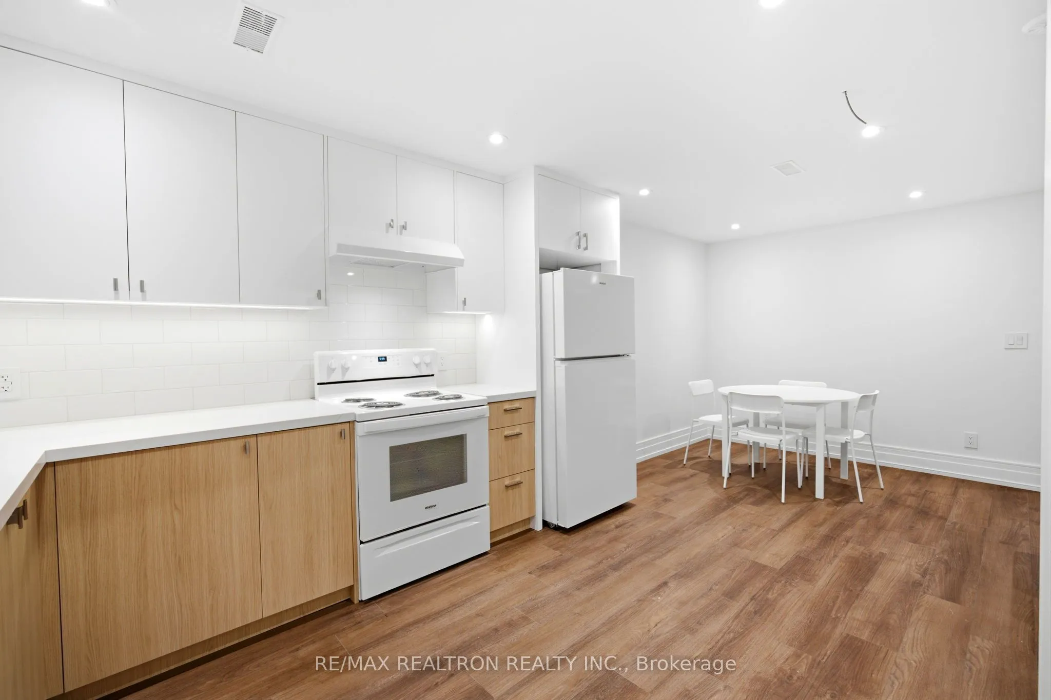 Link Property For Lease | C13711818