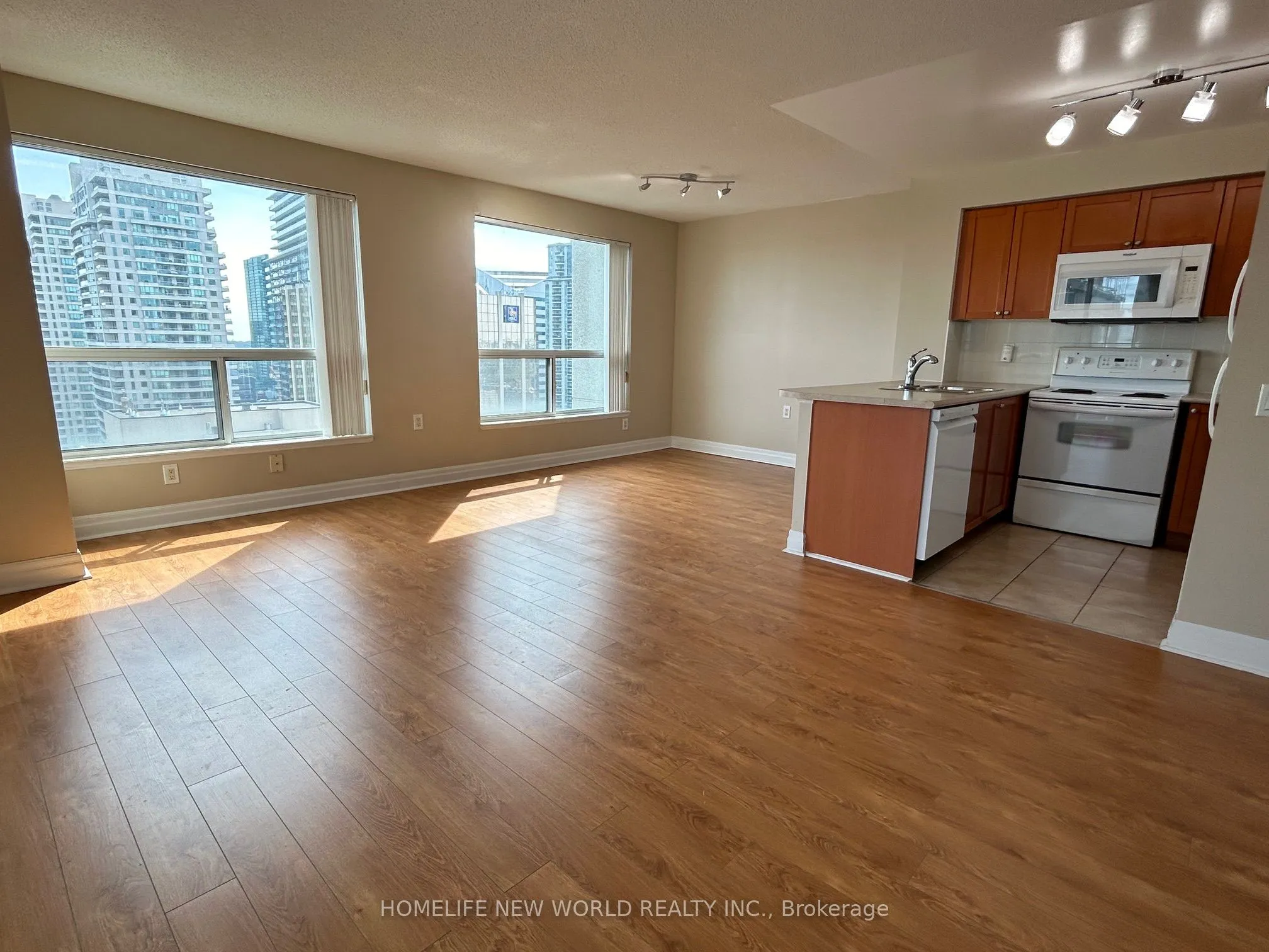 Property For Lease | C13712382
