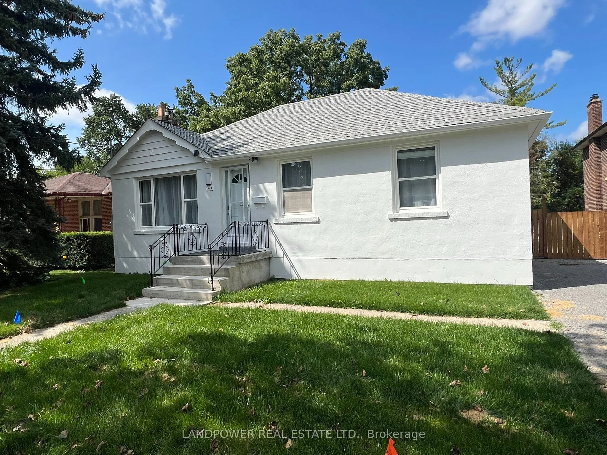 Detached Home For Lease | C13712584