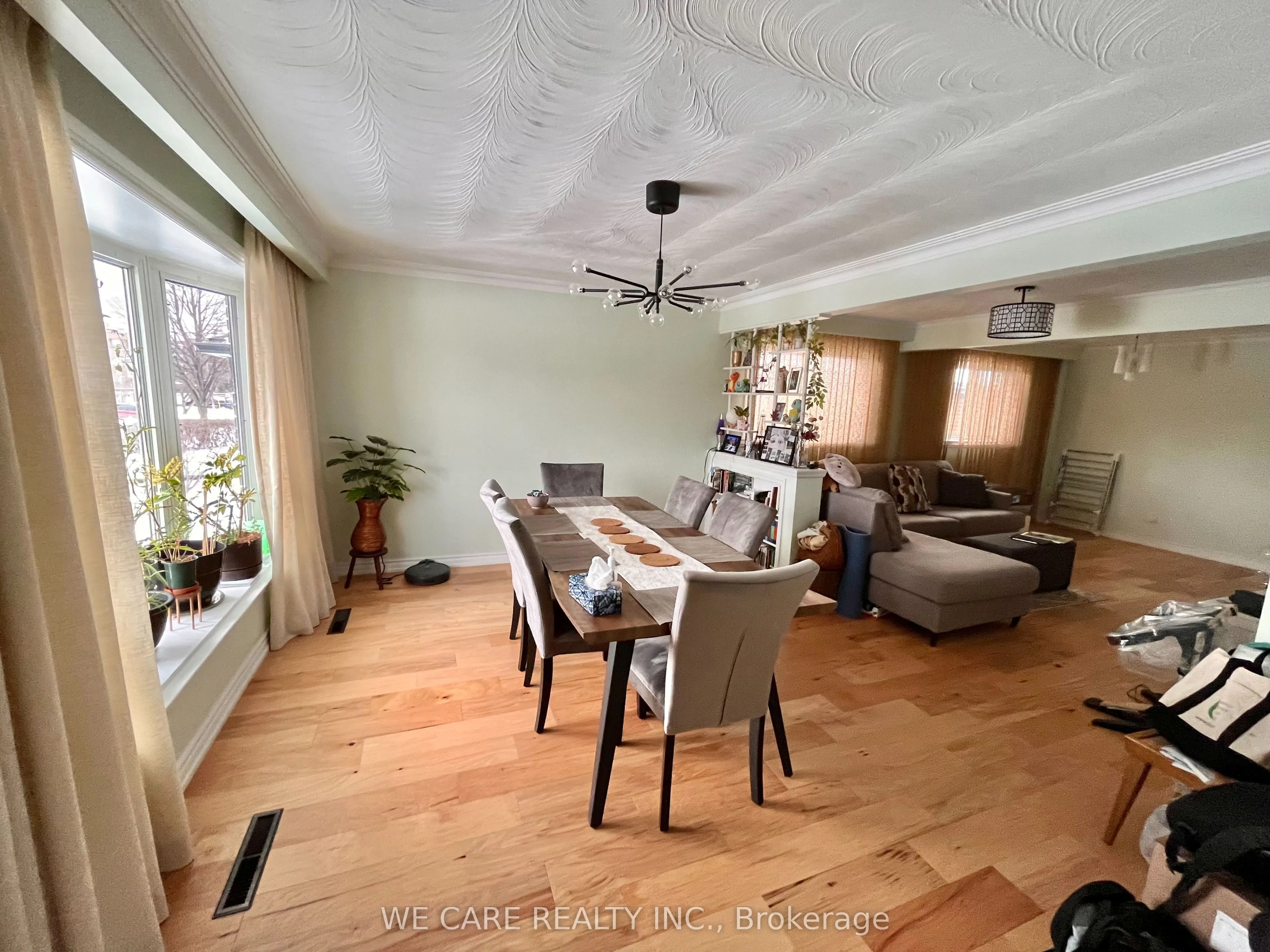 Detached Home For Lease | C13712612