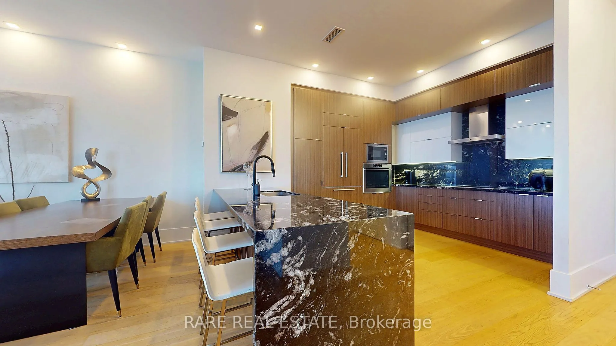 Property For Sale | C13715198