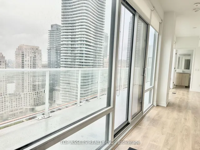 18 Maitland Terrace, Toronto C08, ON M4Y 0H2