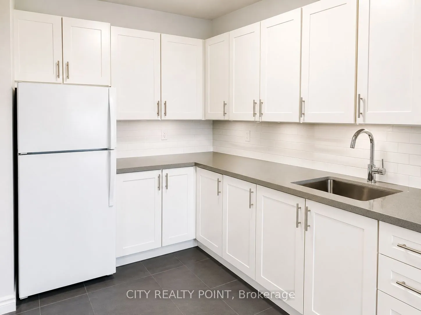 Property For Lease | C13717040