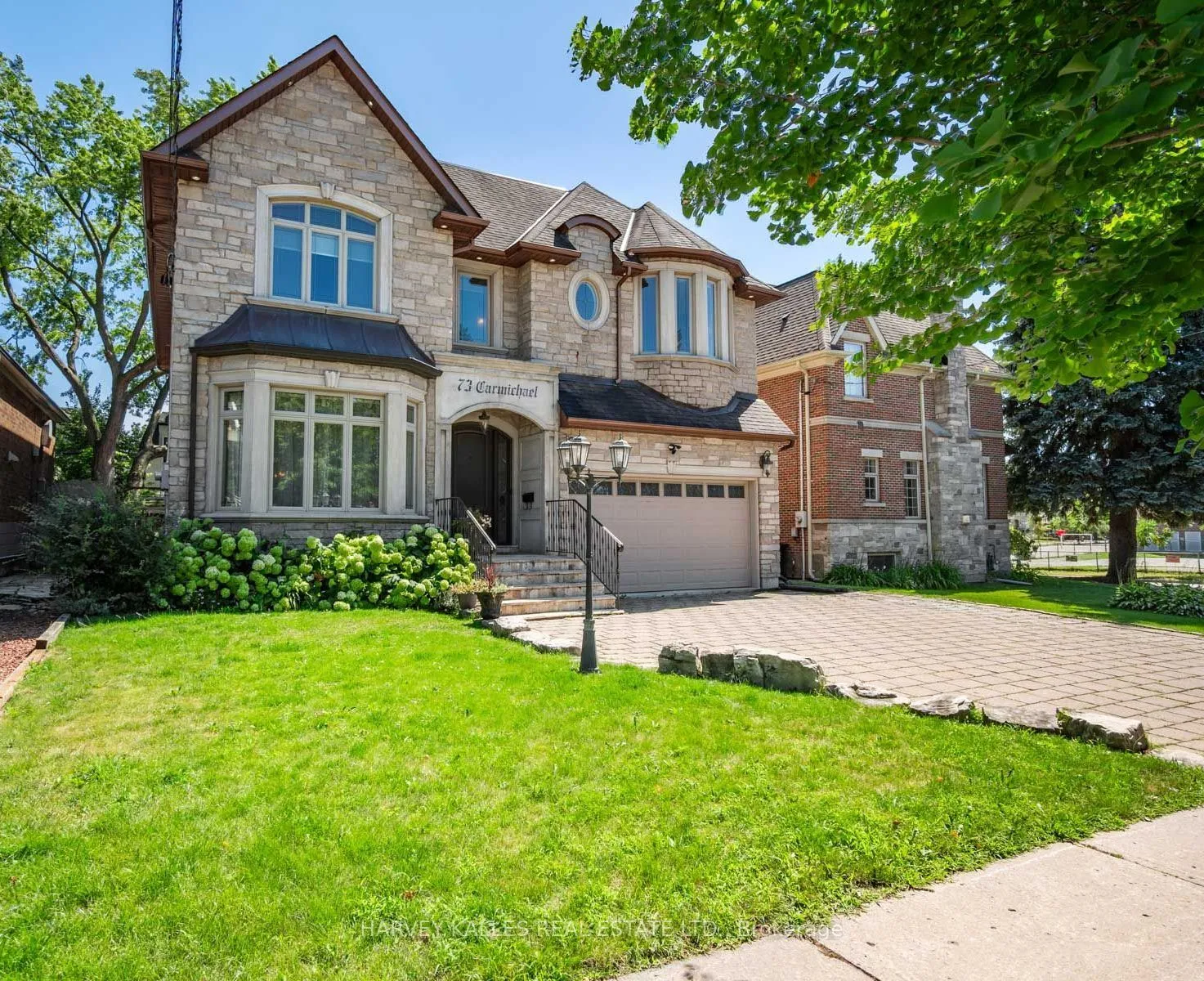 Detached Home For Sale | C13717986