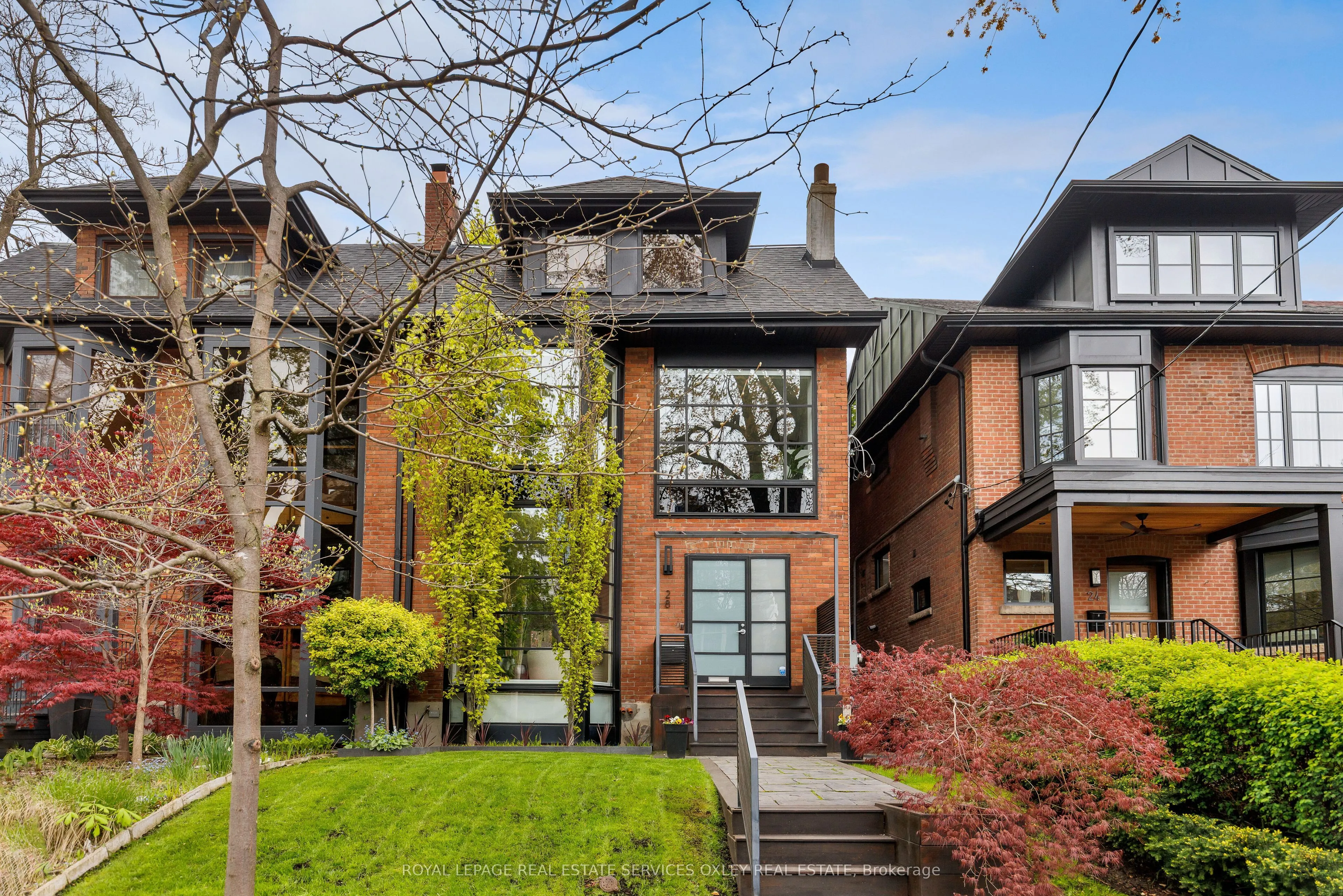 Semi-Detached Home For Sale | C13718004