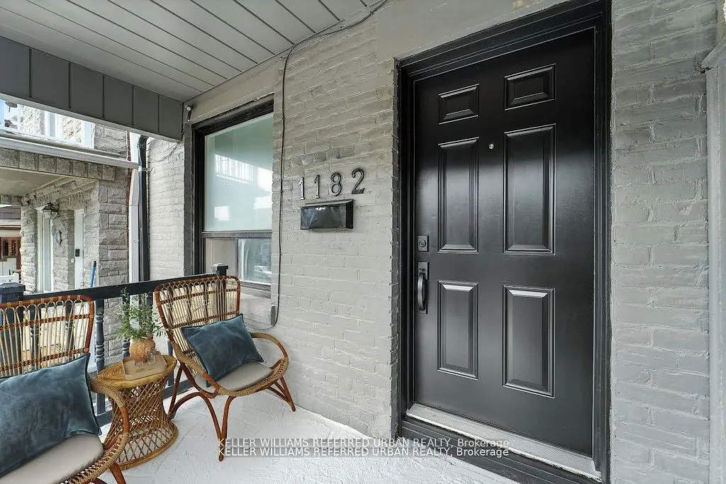 Semi-Detached Home For Lease | C13720396