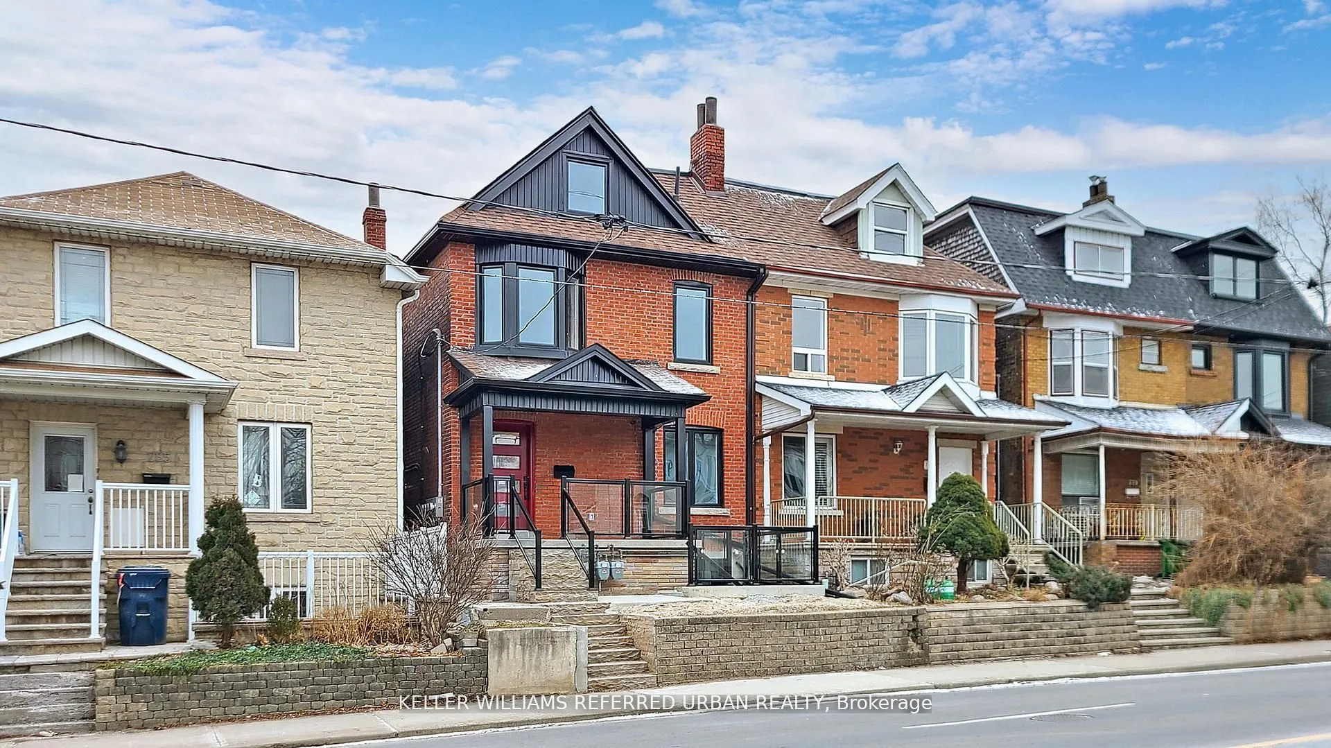 Semi-Detached Home For Lease | C13720402