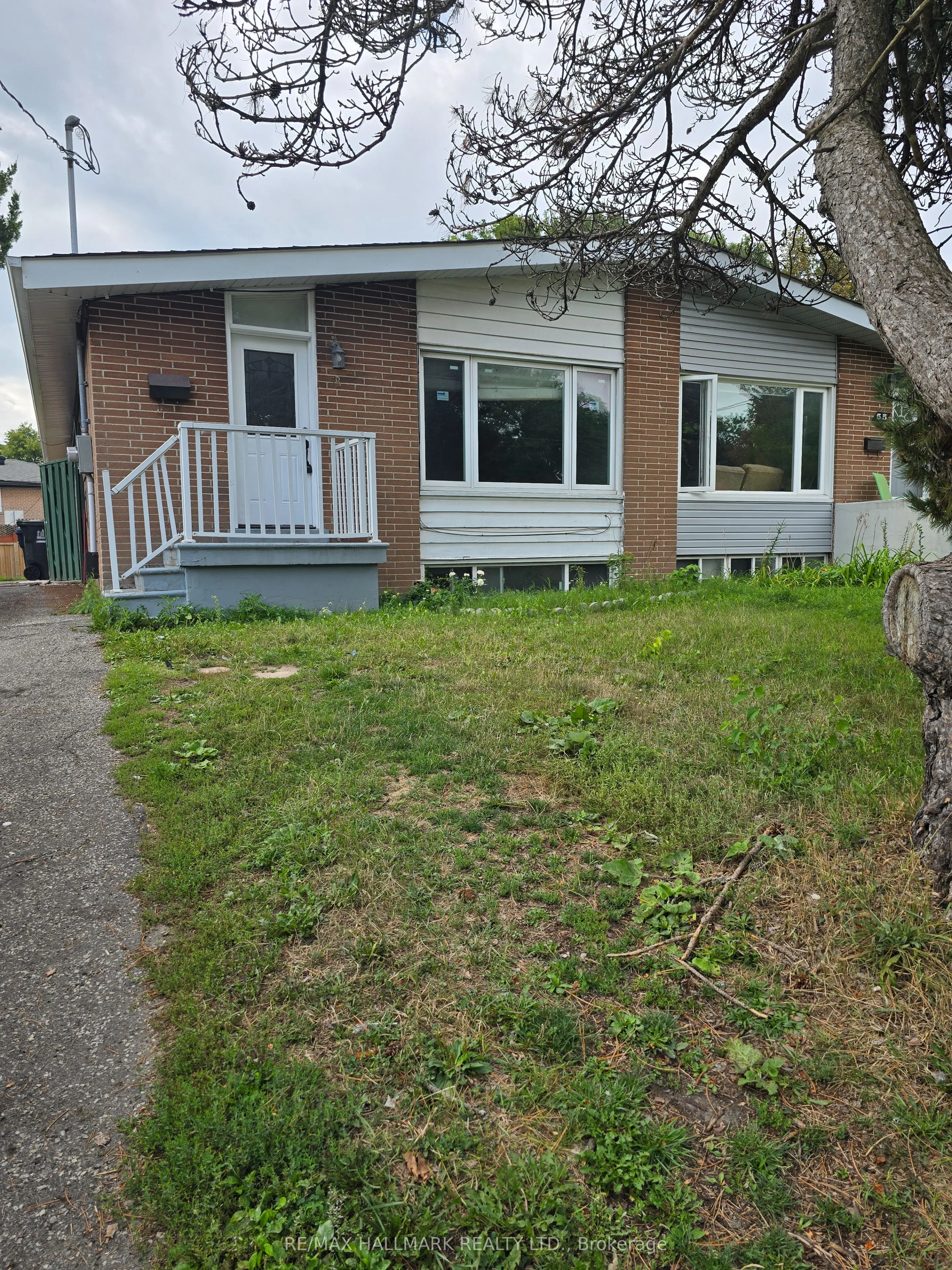 Semi-Detached Home For Lease | C13720454