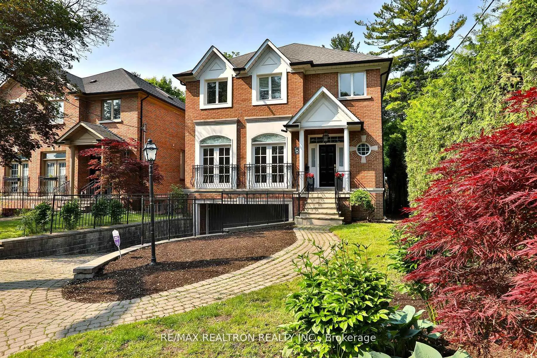 Detached Home For Lease | C13721730