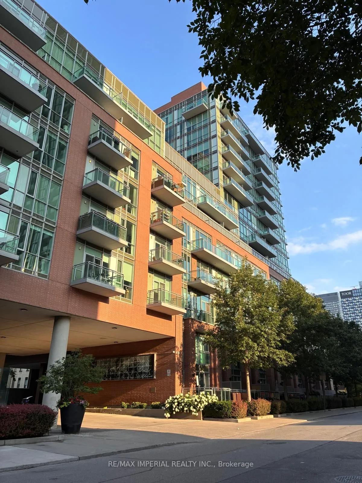 Property For Lease | C13724300
