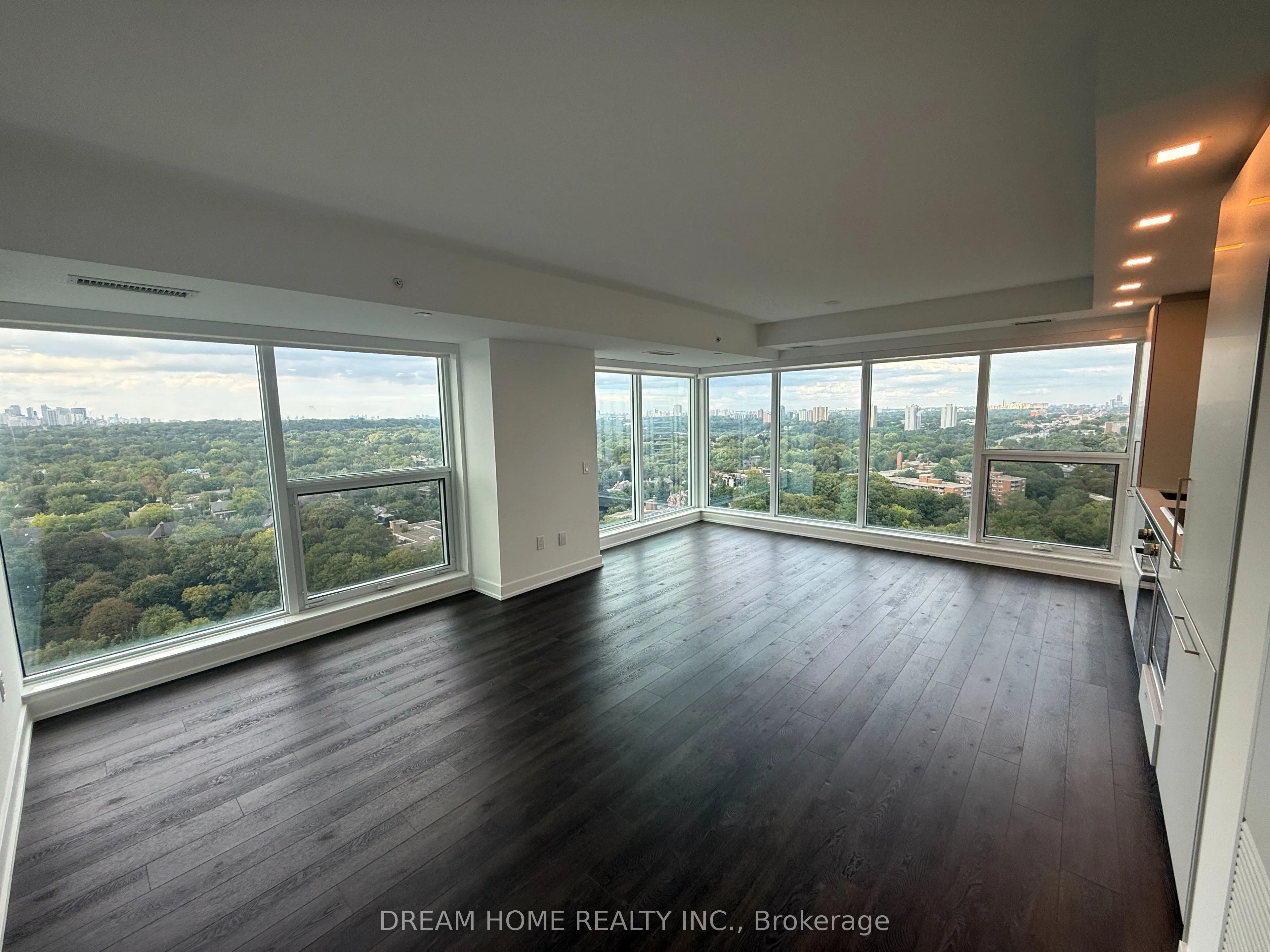 Property For Lease | C13724406