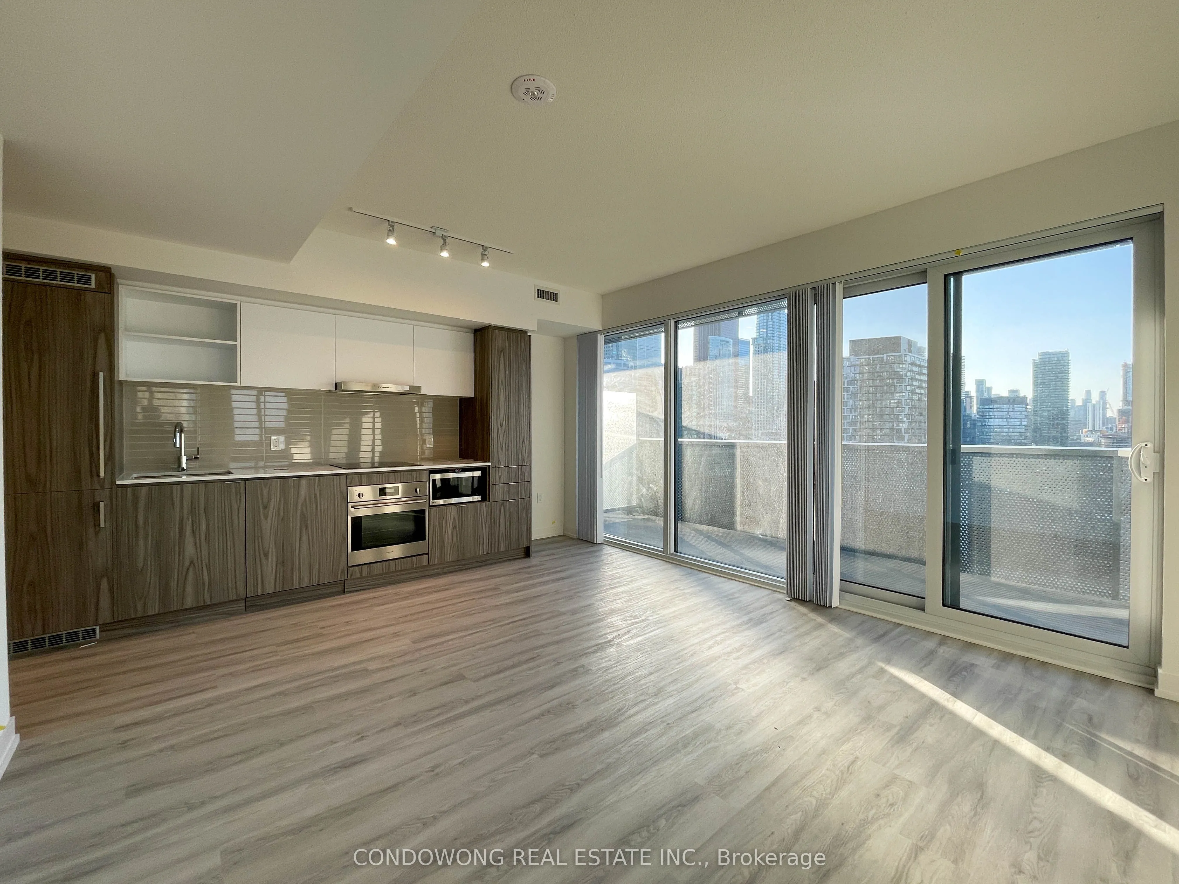 Property For Lease | C13725498