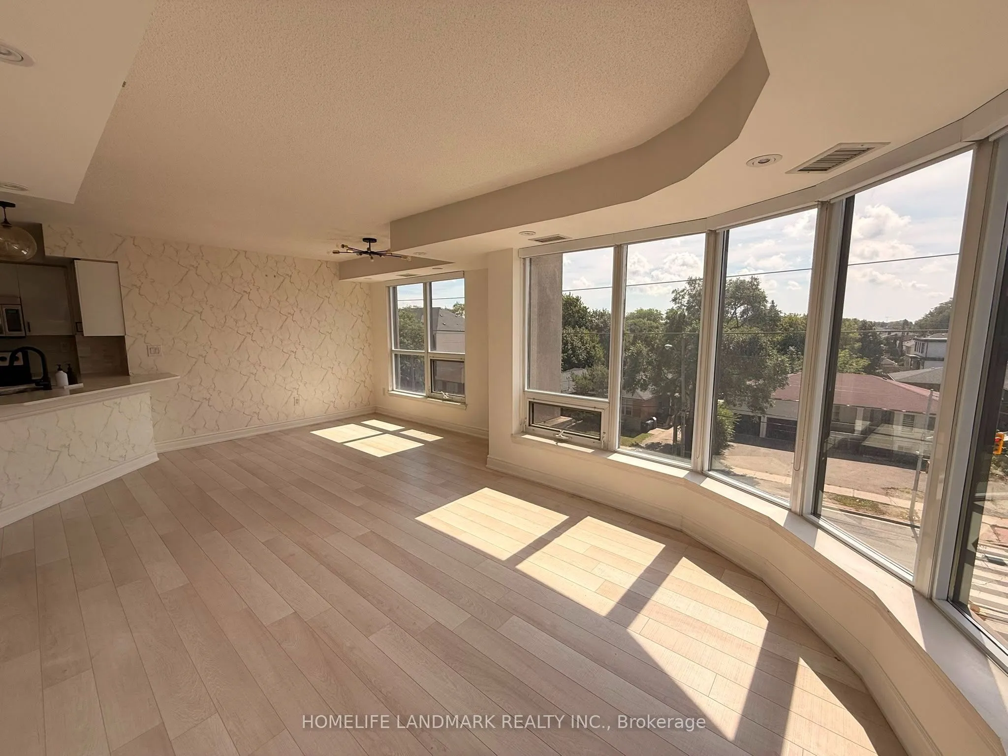 Property For Lease | C13726302
