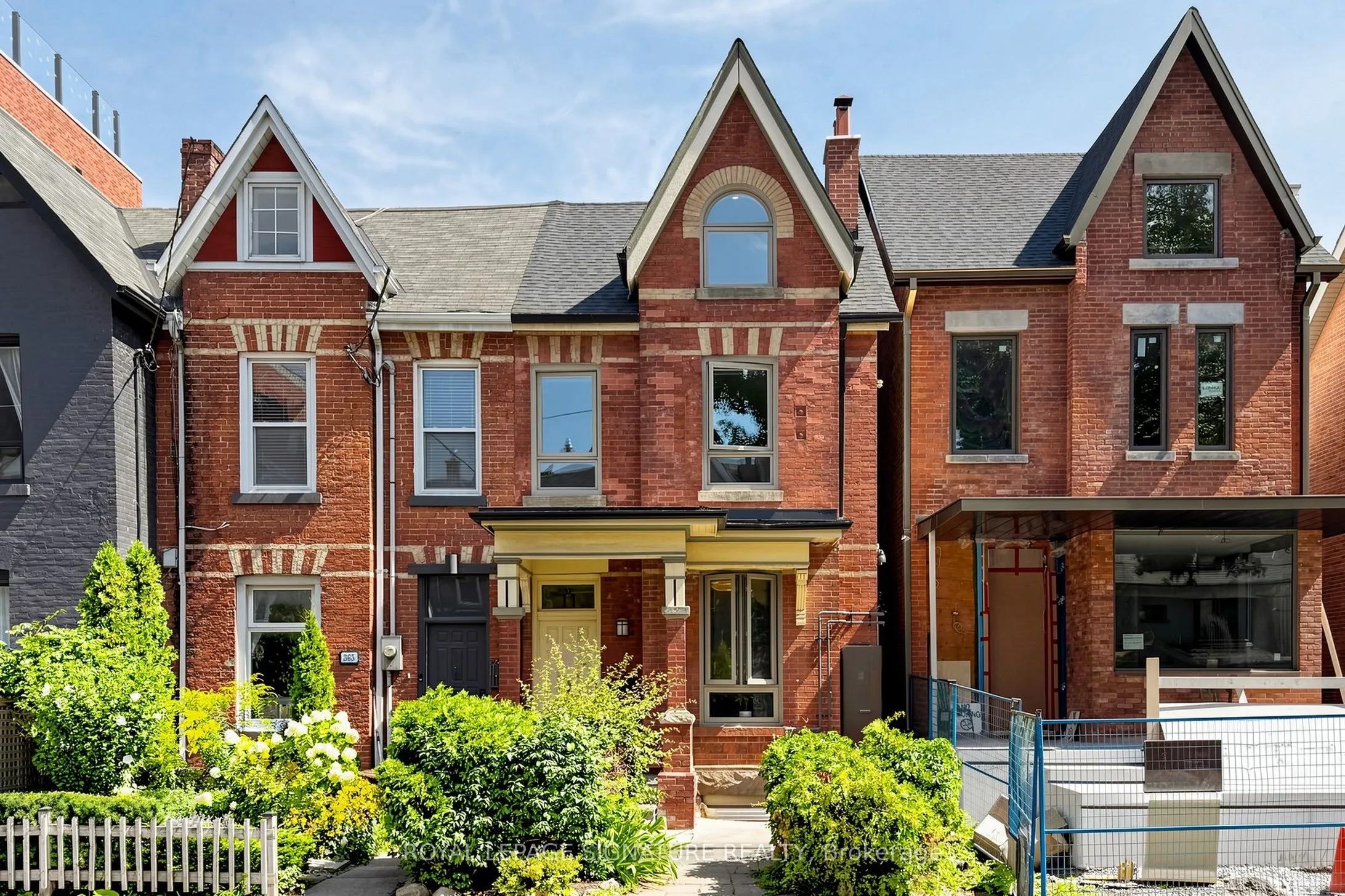 Triplex For Lease | C13726562
