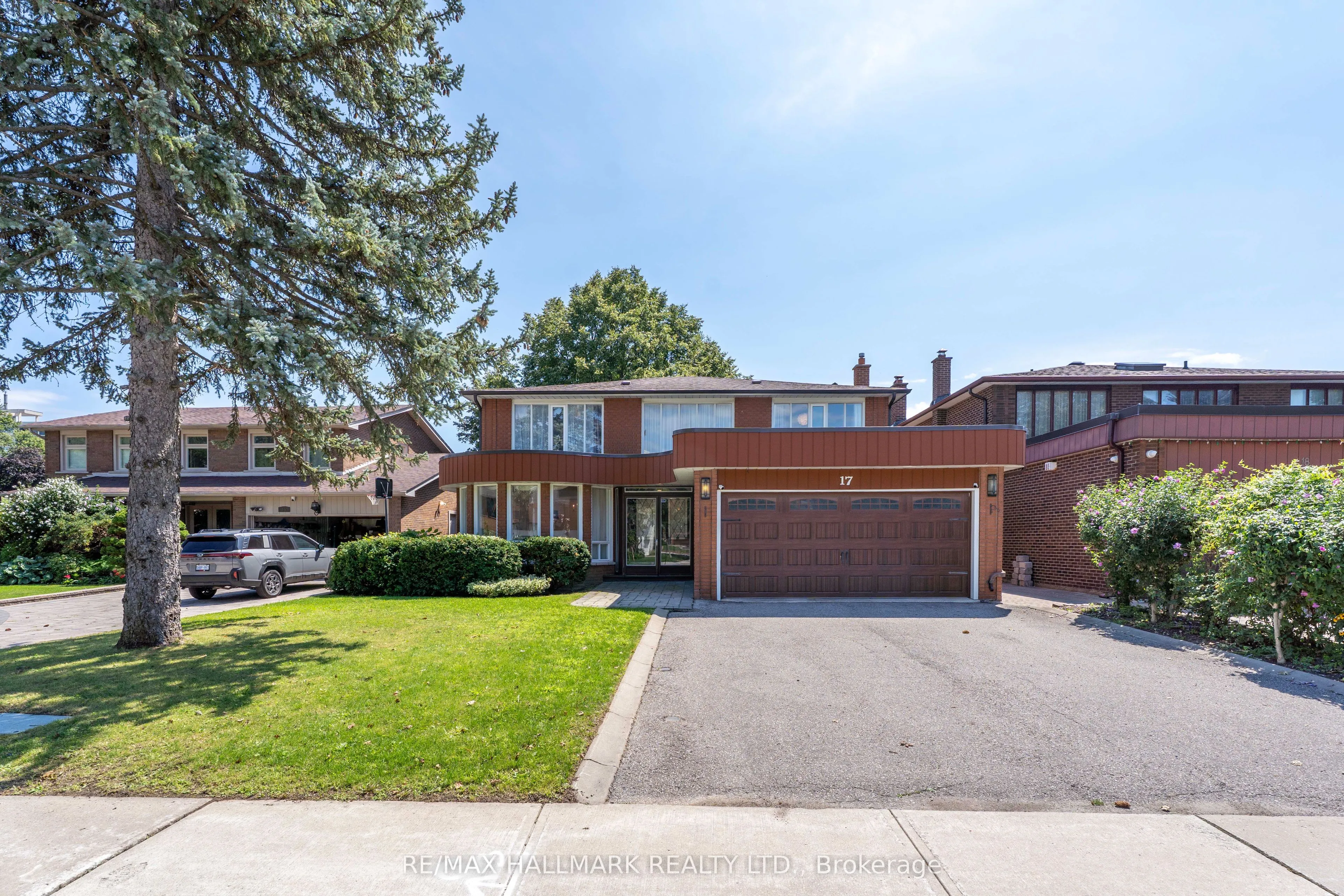 Detached Home For Sale | C13727068